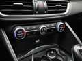 Alfa Romeo Giulia 2.0T B-Tech | Climate Control | Panoramadak | Stoe Grijs - thumbnail 19