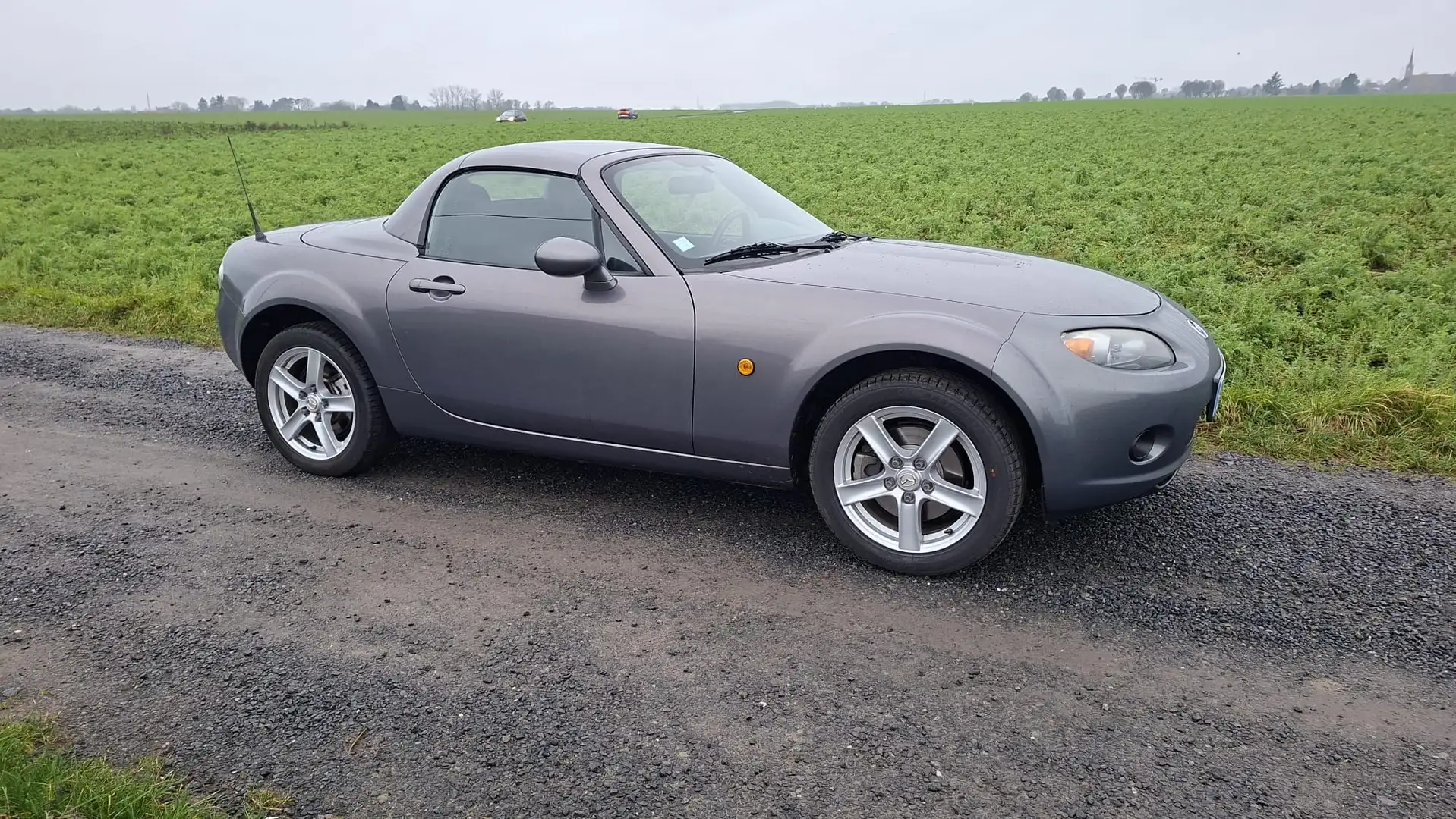 Mazda MX-5 MX5 Roadster Coupé 2.0L Performance - 1