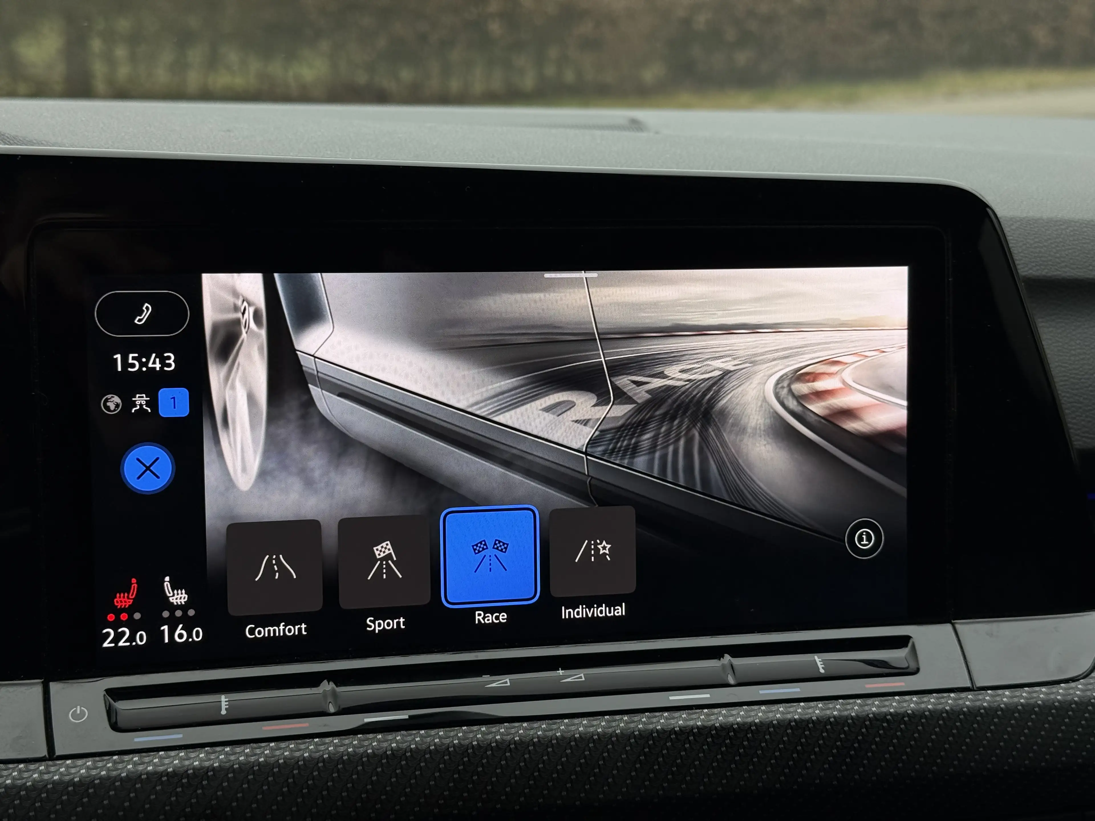 Volkswagen Golf R 2.0 TSI 320CH 4MOTION DSG7 / IQ LIGHTS — photo 14