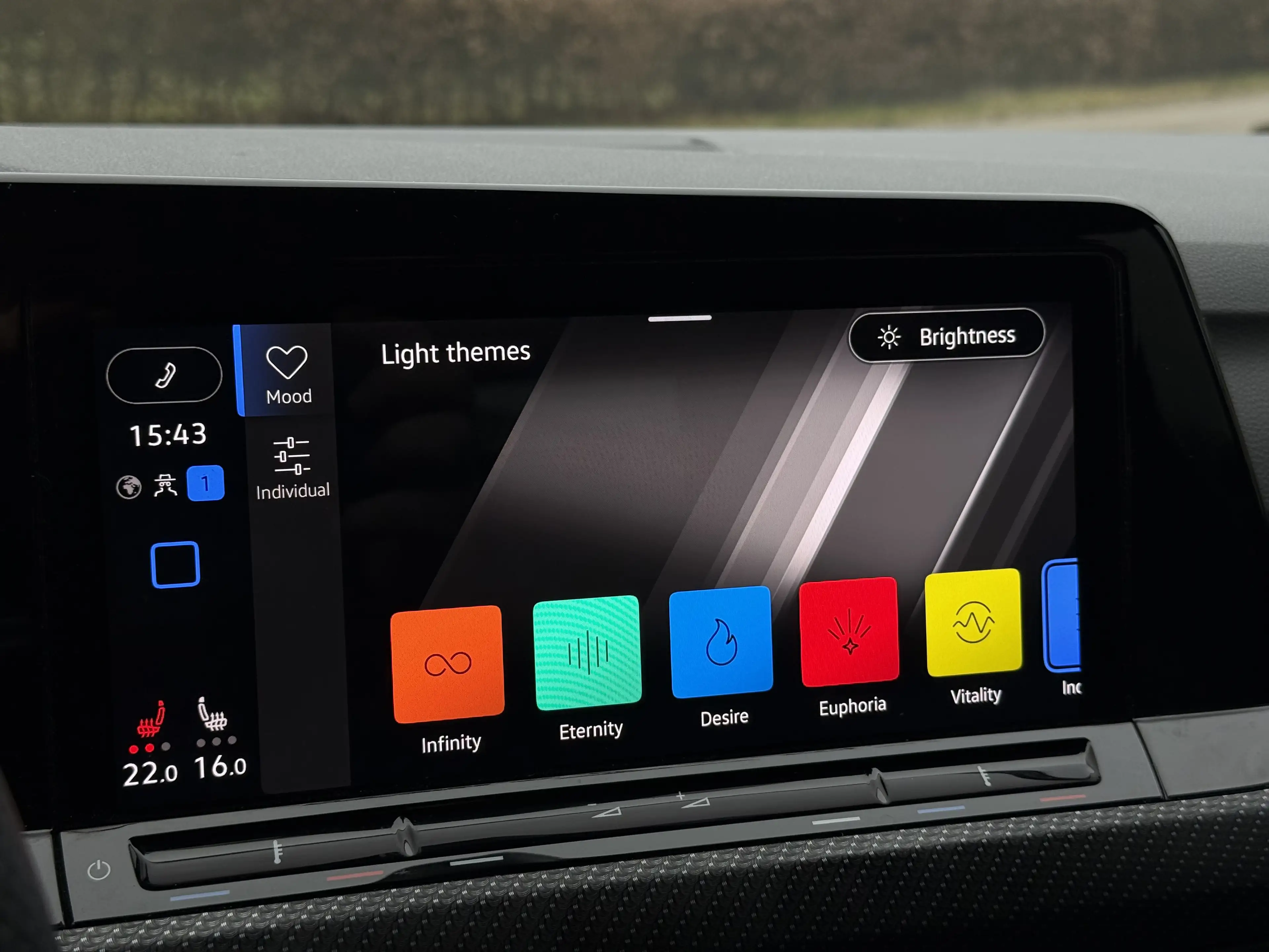Volkswagen Golf R 2.0 TSI 320CH 4MOTION DSG7 / IQ LIGHTS — photo 15
