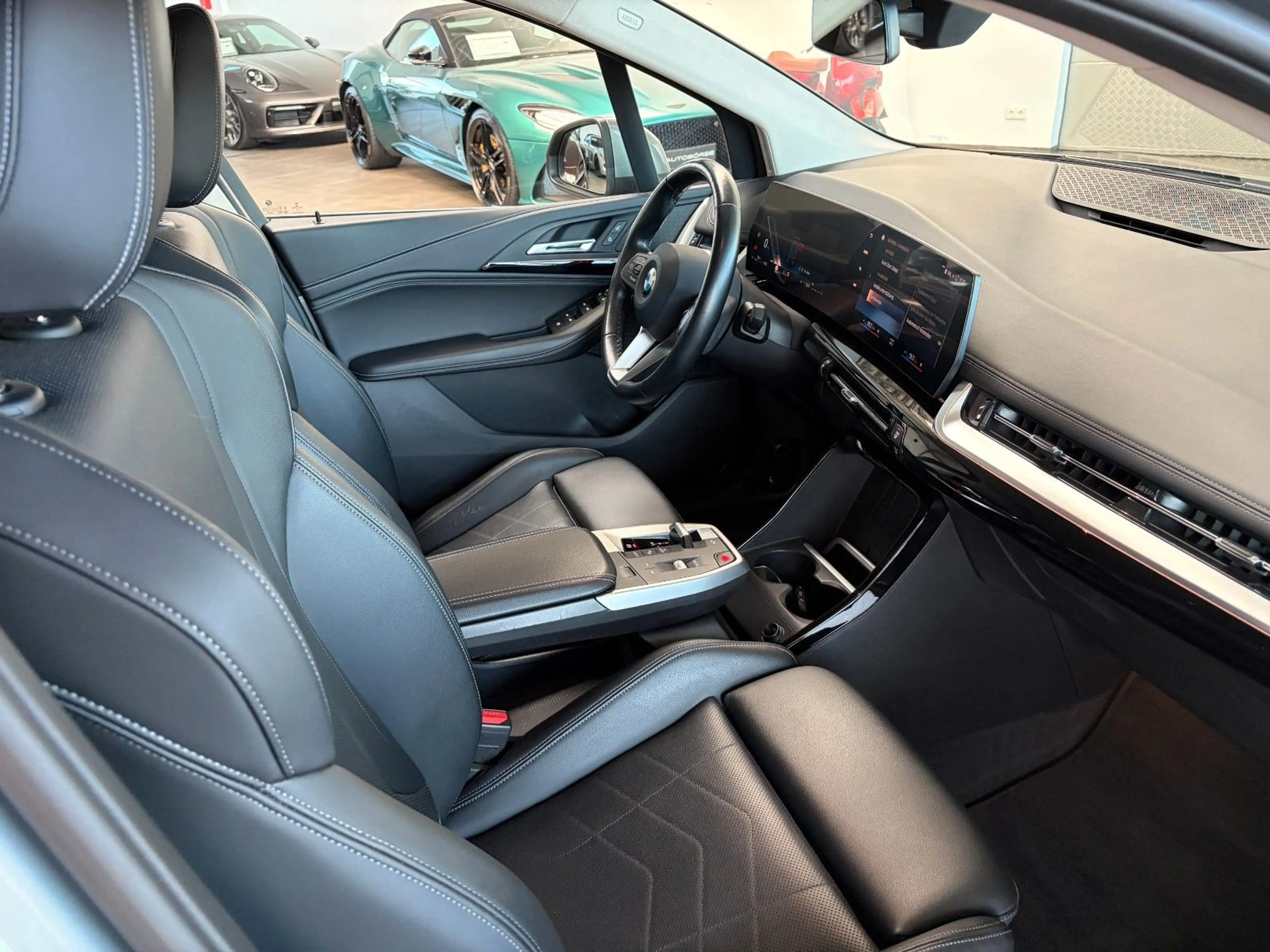 BMW 218 218D ACTIVE TOURER #LUXURY LINE #AHK #FACELIFT — photo 14