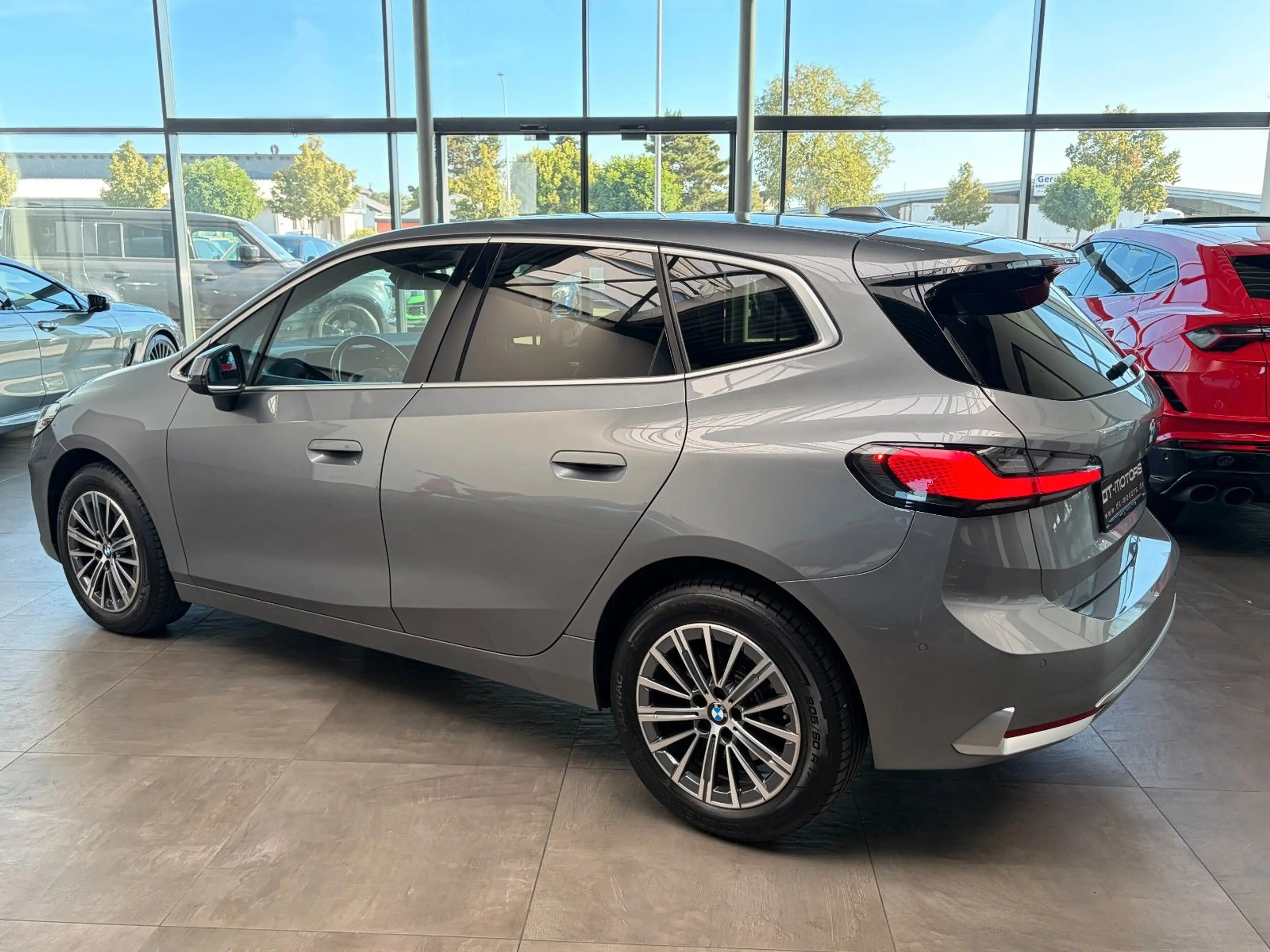 BMW 218 218D ACTIVE TOURER #LUXURY LINE #AHK #FACELIFT — photo 6
