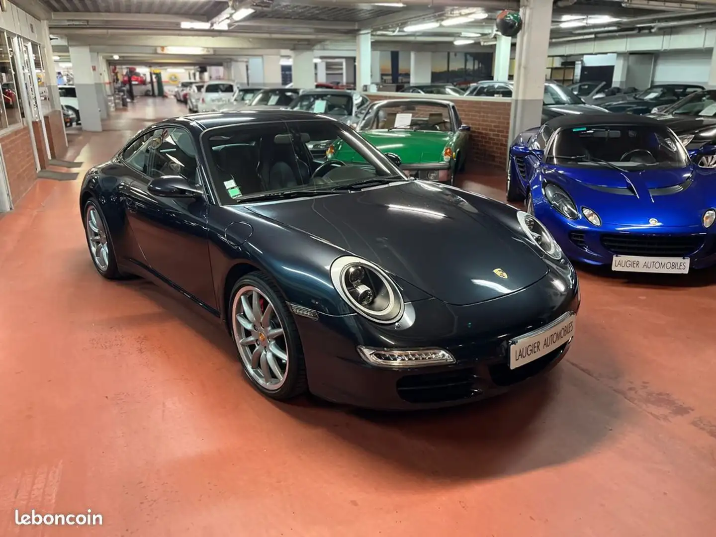 Porsche 911 997 Carrera 4S 355 Ch Gris - 1