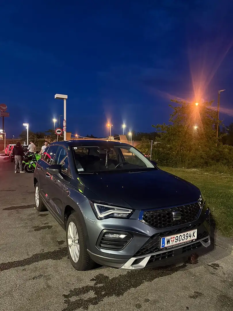 SEAT Ateca 1,5 Style ACT TSI Grau - 1