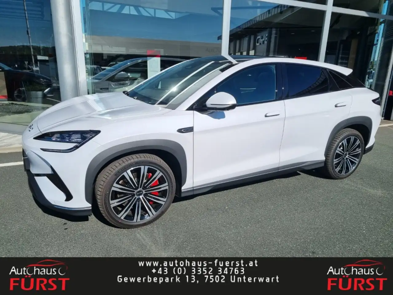 BYD Sealion 7