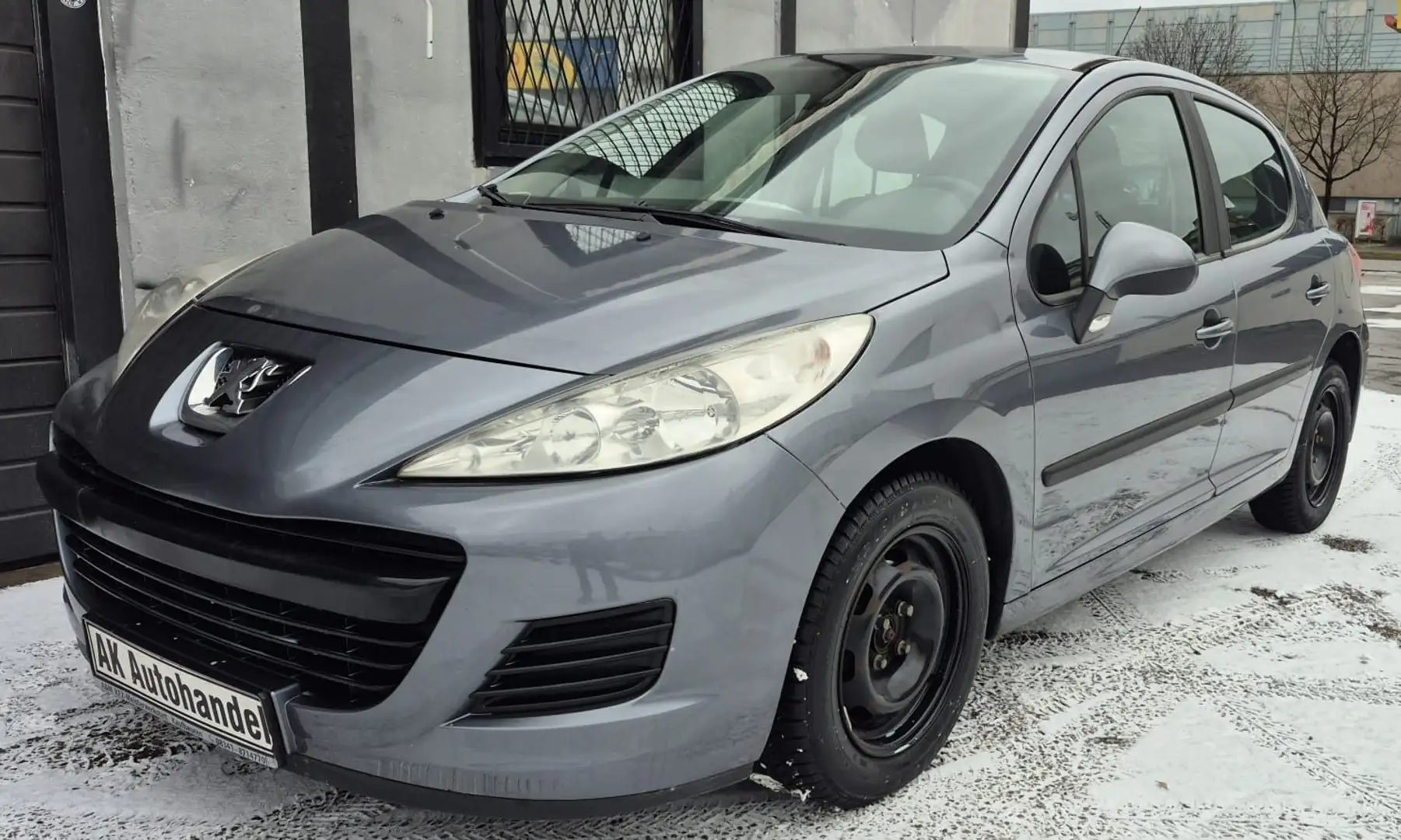 Peugeot 207 Tendance Klima Bluetooth TÜV Grau - 1