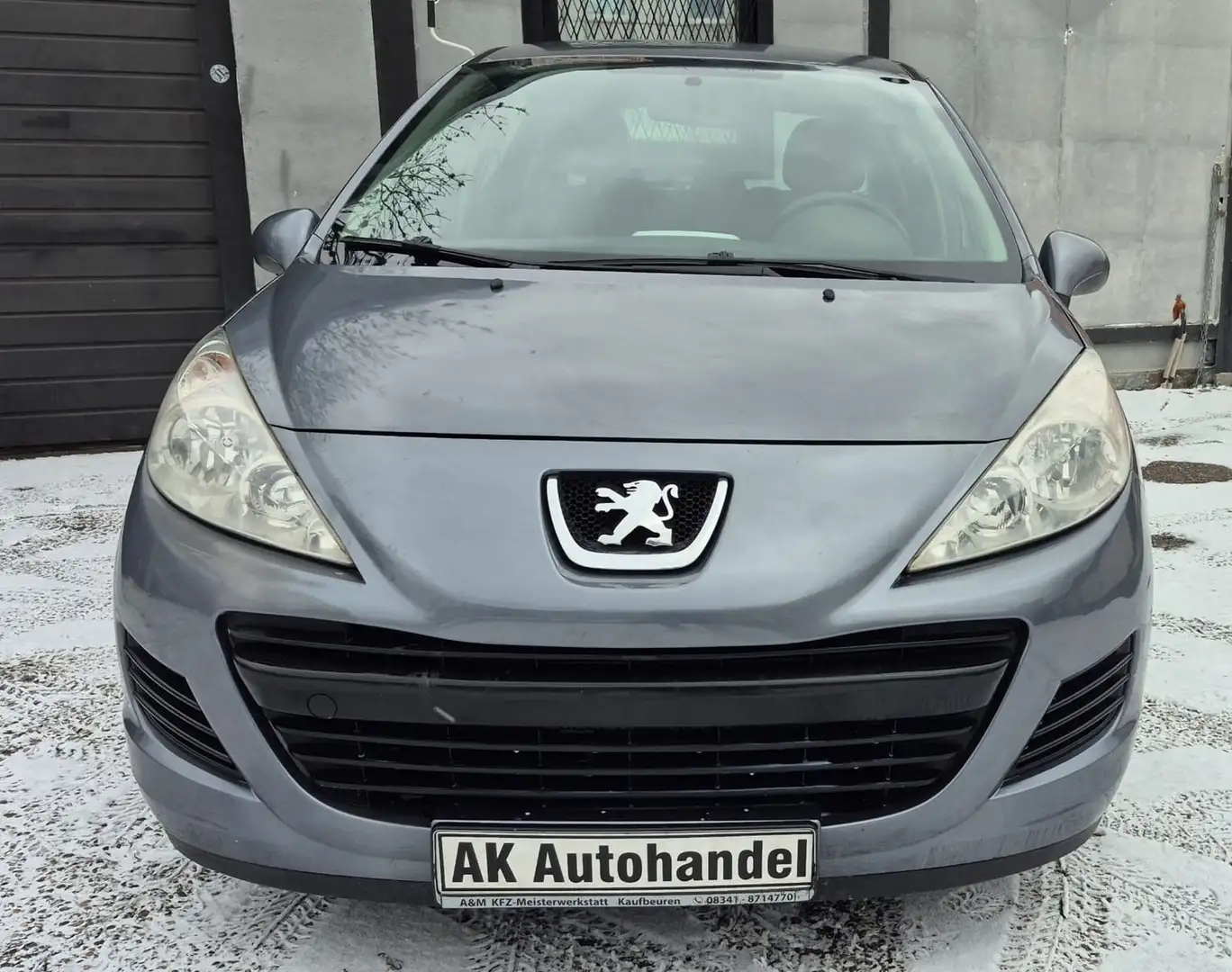 Peugeot 207 Tendance Klima Bluetooth TÜV Grau - 2