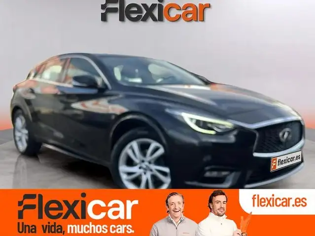 Infiniti Q30 1.6tc Premium 7DCT 156