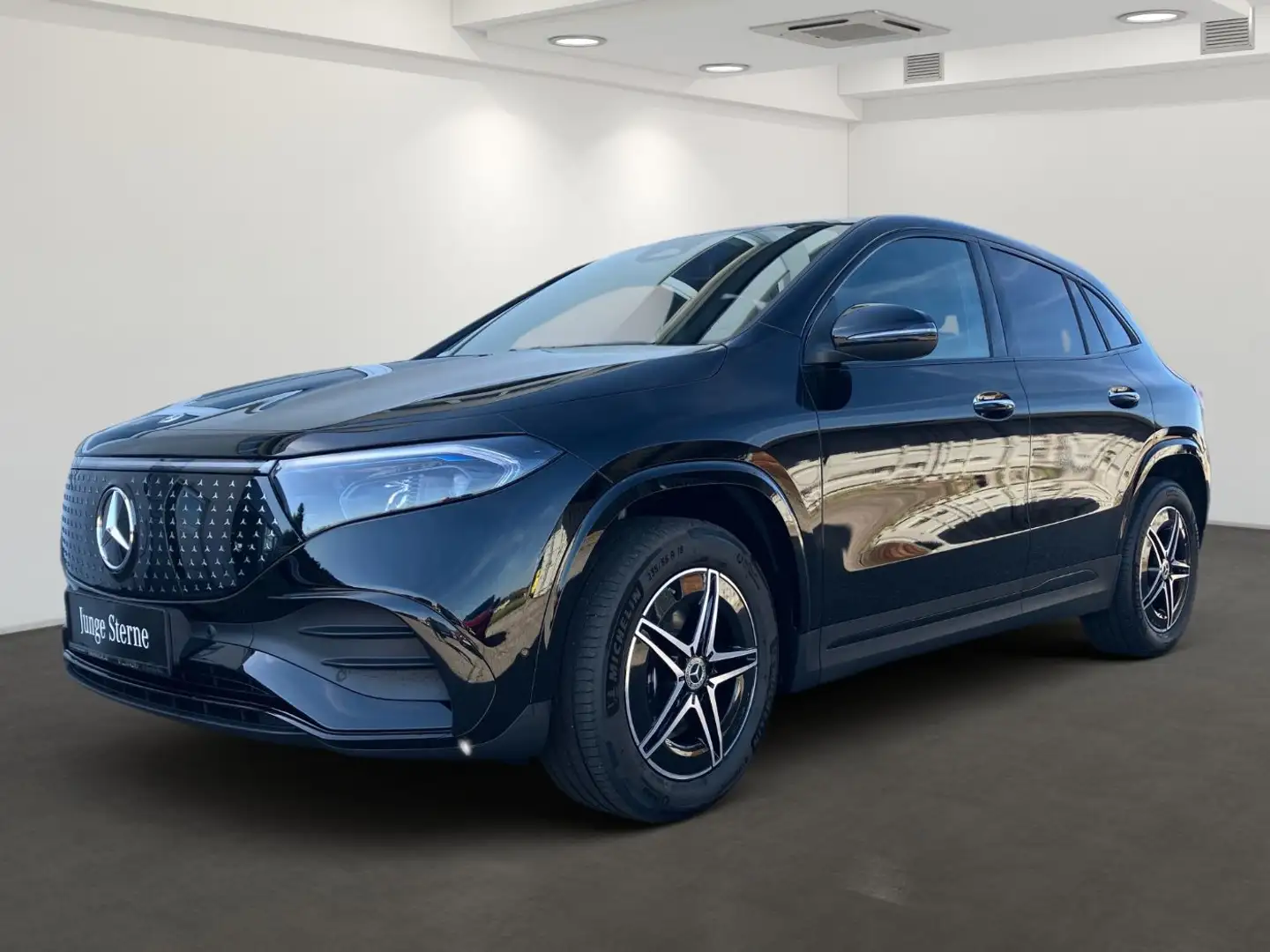 Mercedes-Benz EQA 250 + Österreich-Edition KeyGo PTS Shz LED Schwarz - 2