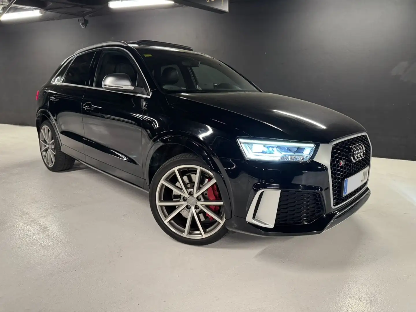 Audi RS Q3 2.5 TFSI quattro S-Tronic(14.75) 250kW Чорний - 2