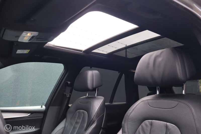 BMW X5 xDrive50i V8 7-zit volle auto! Pano| Head-up| M-Sp — photo 4