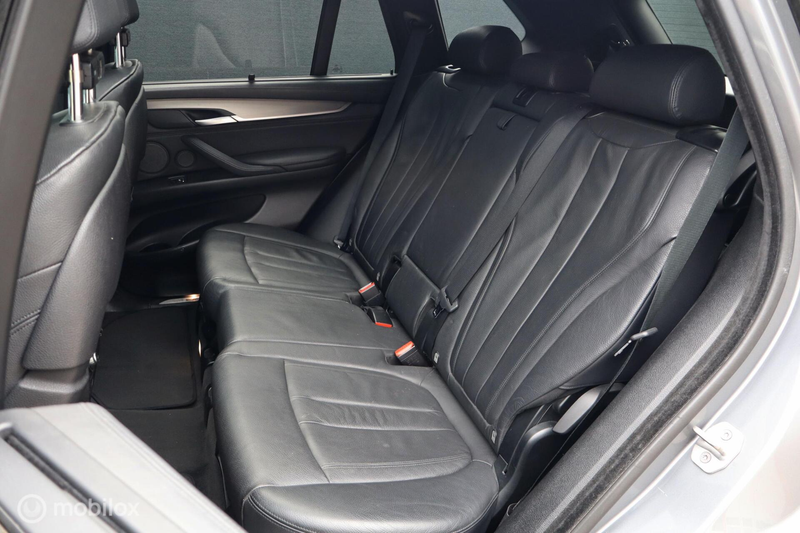 BMW X5 xDrive50i V8 7-zit volle auto! Pano| Head-up| M-Sp — photo 10