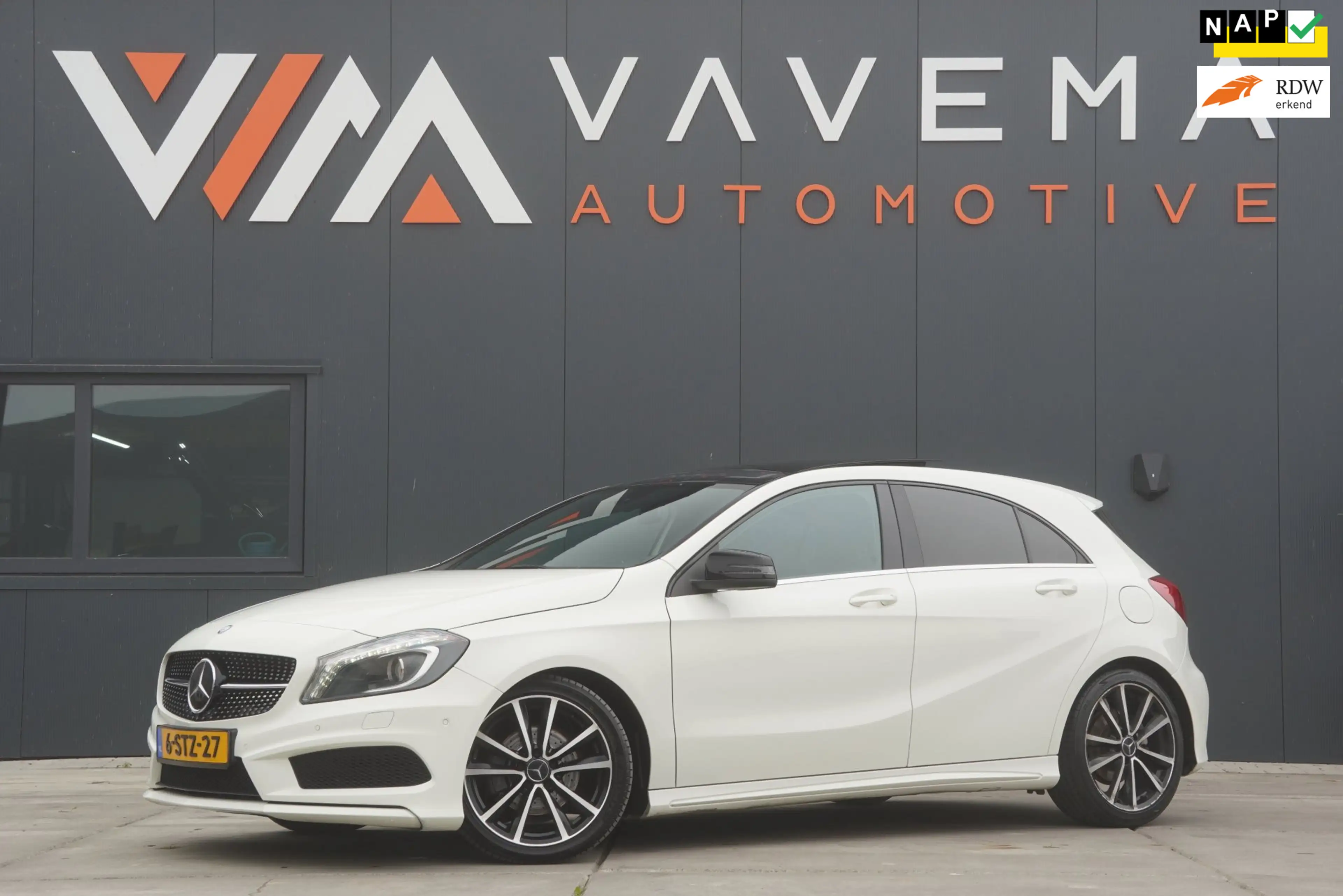 Mercedes-Benz A 180 A 180|2013|A180|AMG|Automaat|Pano|Sportstoelen|Tre