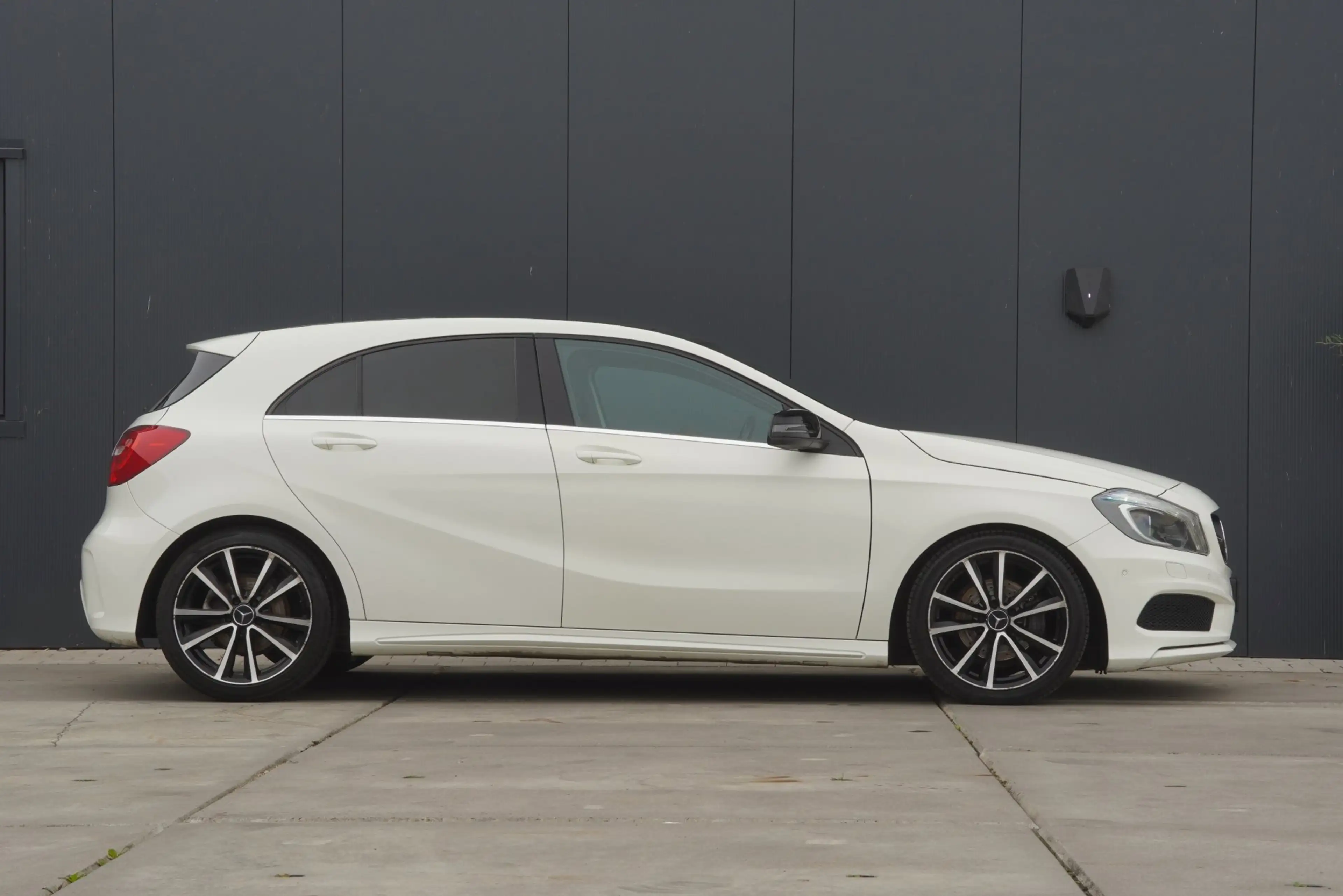 Mercedes-Benz A 180 A 180|2013|A180|AMG|Automaat|Pano|Sportstoelen|Tre — photo 6