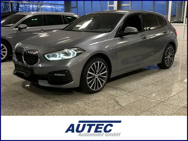 Bmw 120 d Sport Line 2.0 LED+KAMERA+KEYLESS+SITZHEIZ