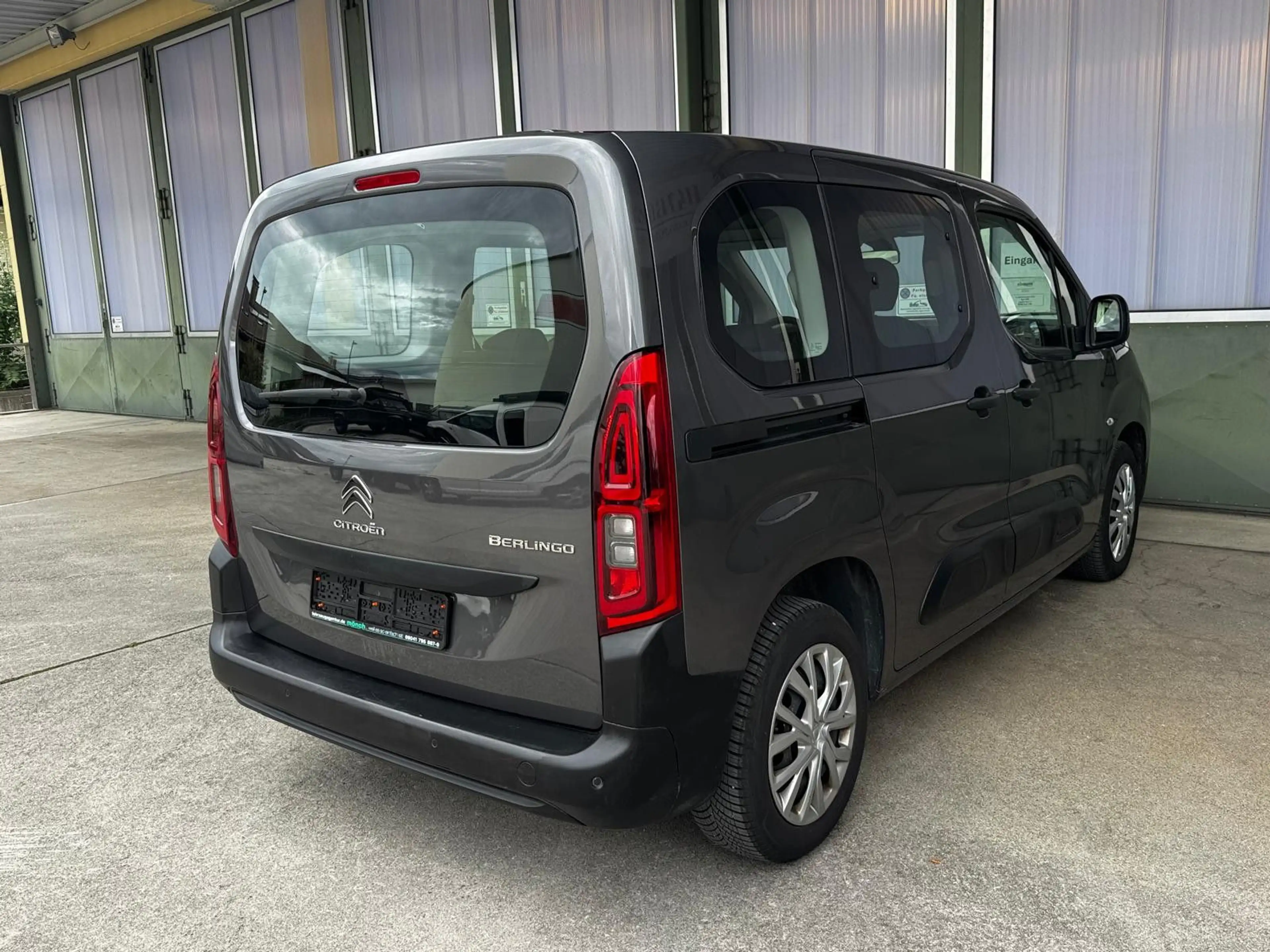 Citroen Berlingo Live  1.5 D Scheckheft +5-Sitze ++ — photo 19