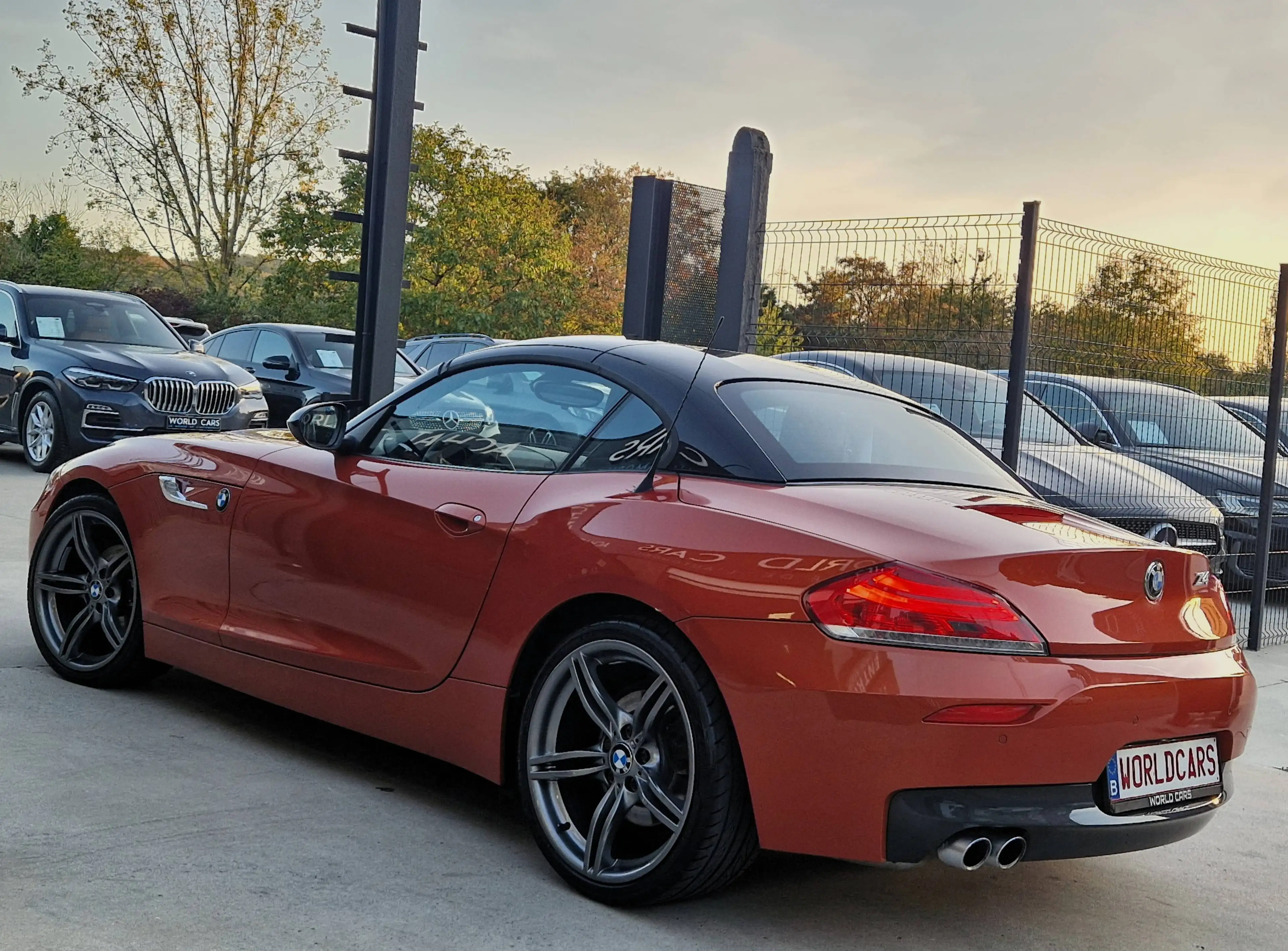 BMW Z4 2.0i sDrive18i PACK M - SERIE SPECIALE - HARDTOP - LED - XENON - SIEGE CHAUFFANT - JANTES 19 — photo 9