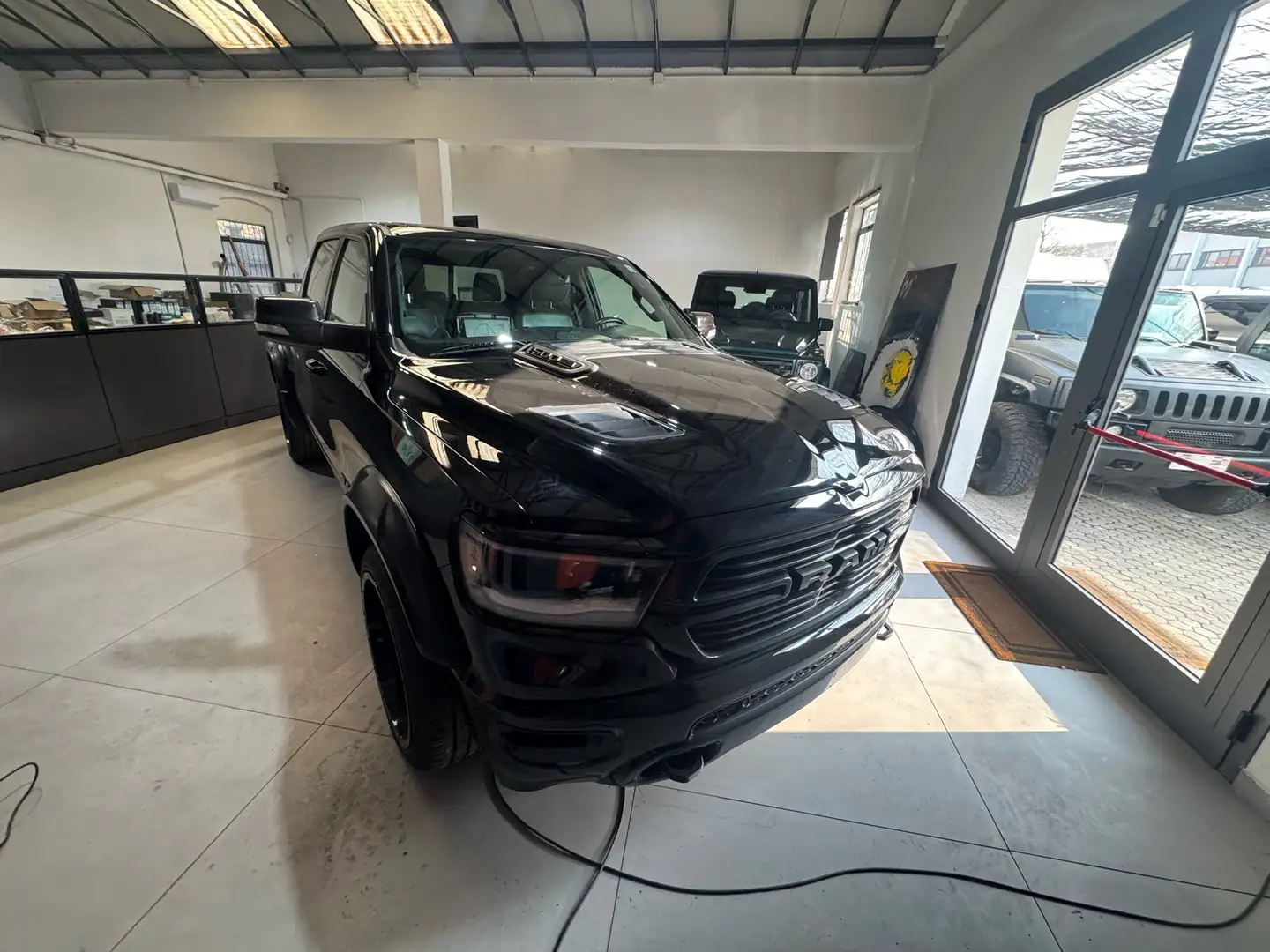 Dodge RAM 1500 5.7 V8 Crew Cab Laramie Sport 401CV at8 FATT. - 2