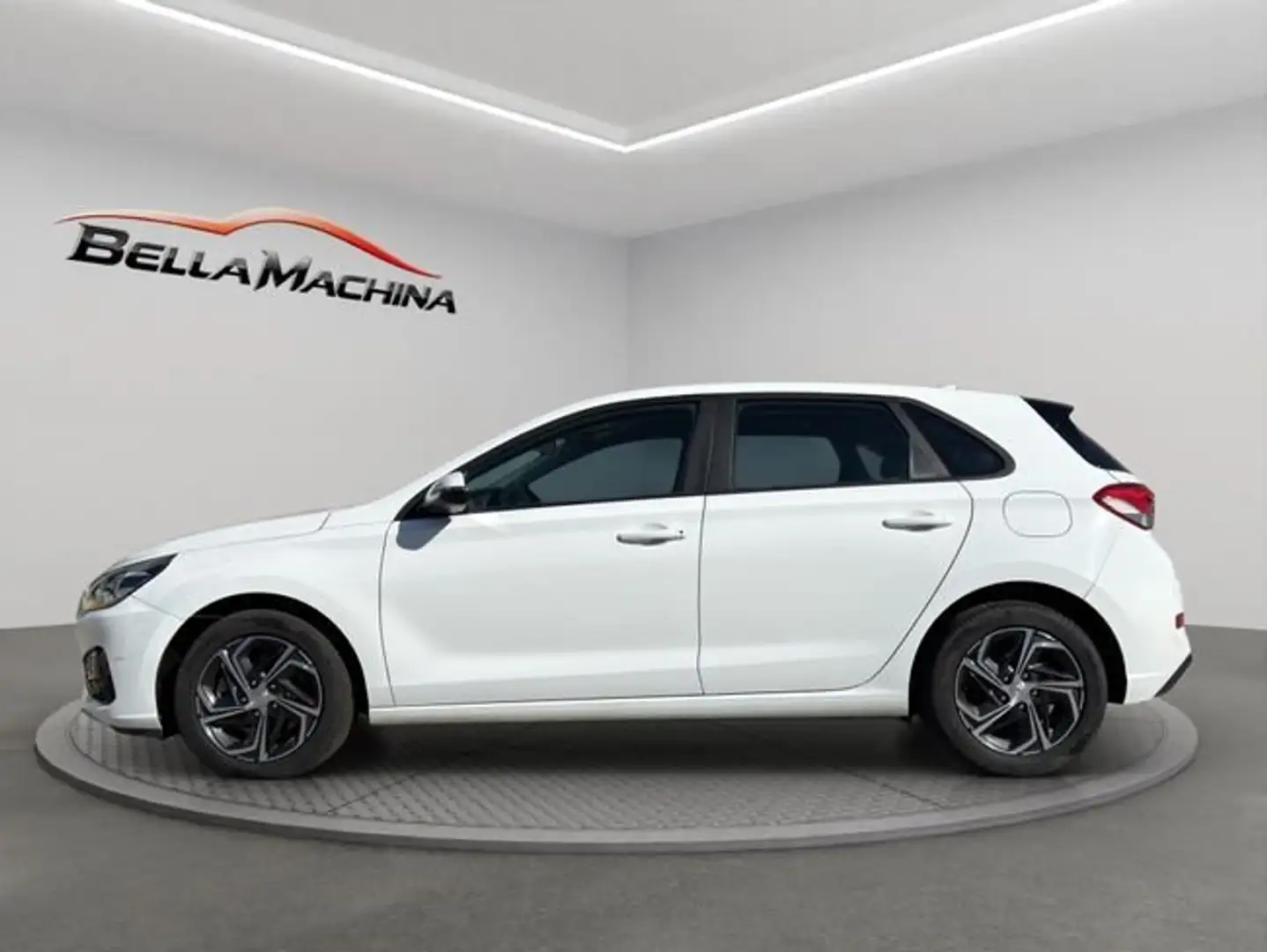 Hyundai i30 1.6 CRDI 85kW (116CV) Klass Blanco - 2