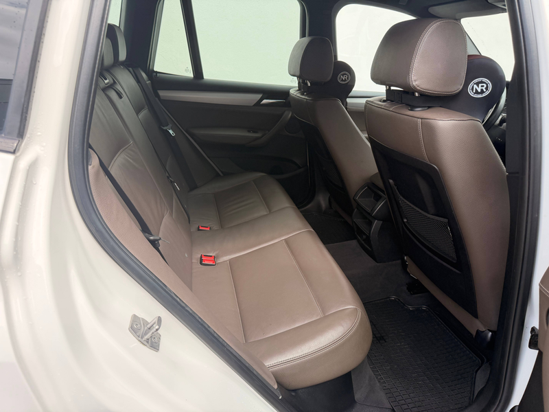 BMW X3 XDrive 20 D*M-PAKET+NAVI+LEDER+XENON* — photo 15