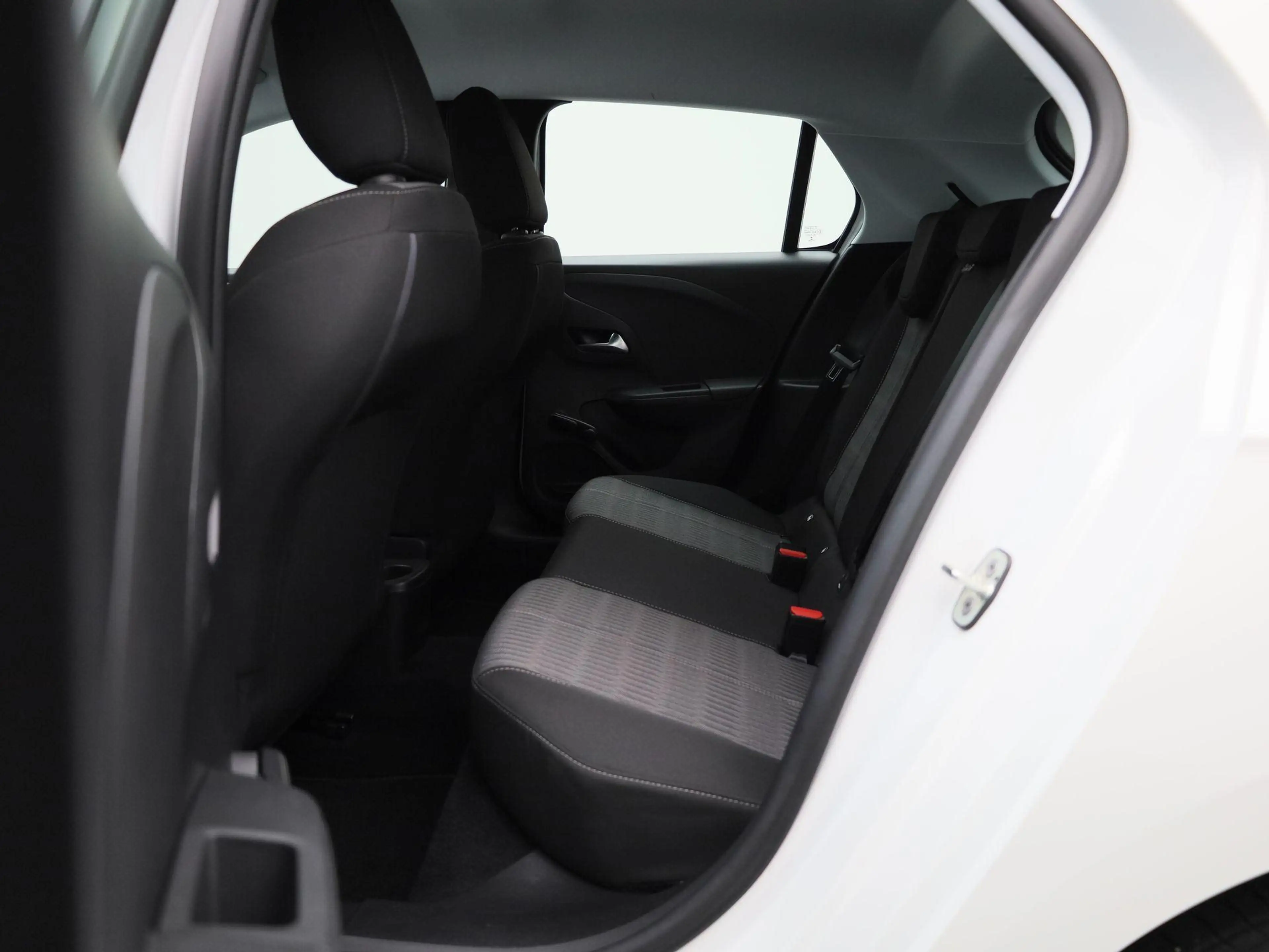 Opel Corsa-e Edition 50 kWh | Cruise controle | Climate Control — photo 12