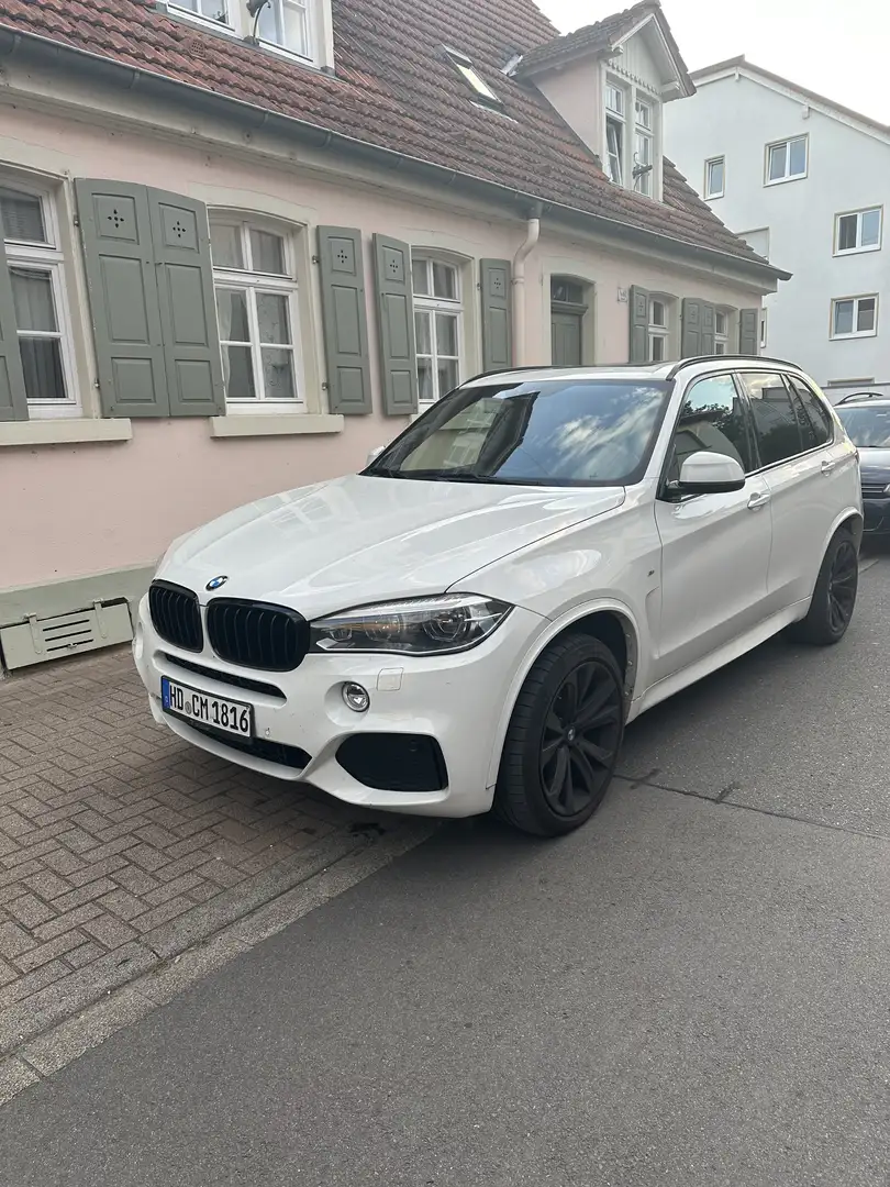 BMW X5 xDrive 40 d Weiß - 1
