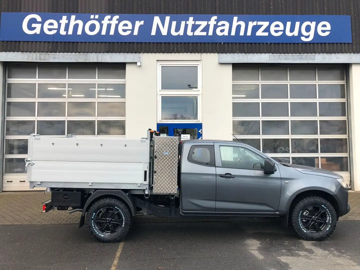 Isuzu D-Max Space Cab L AT BIG-MAX L2 Kipper mit Box Grau - 2