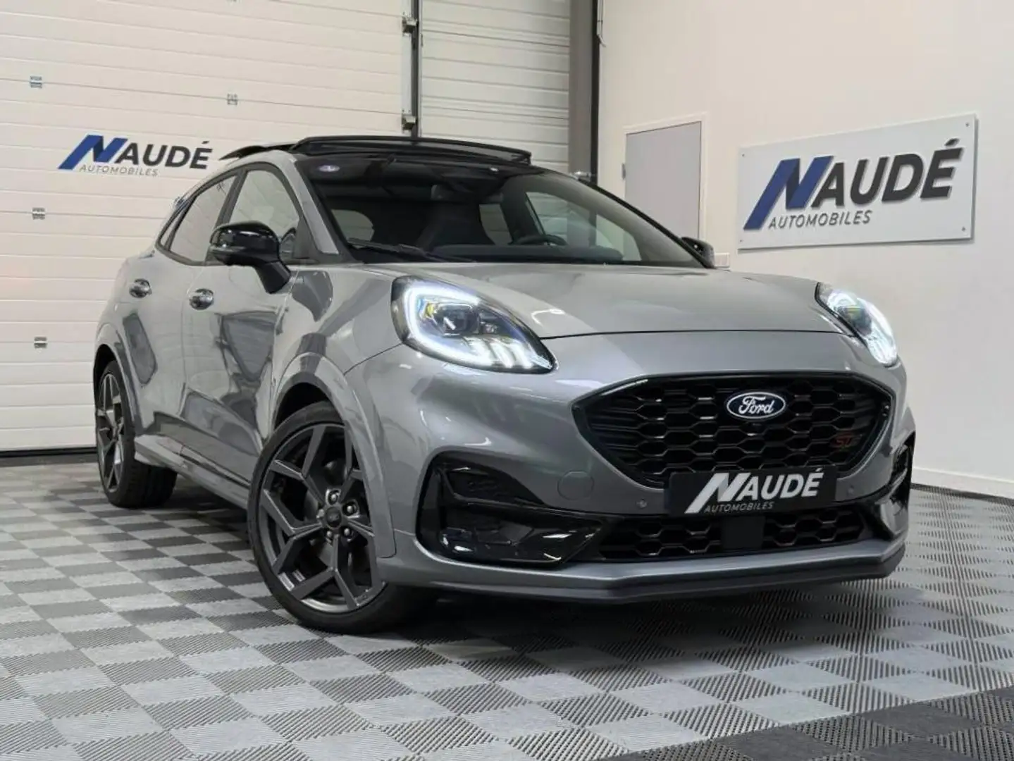 Ford Puma ST 1.0 EcoBoost mHEV 170 CH PowerShift Grau - 1