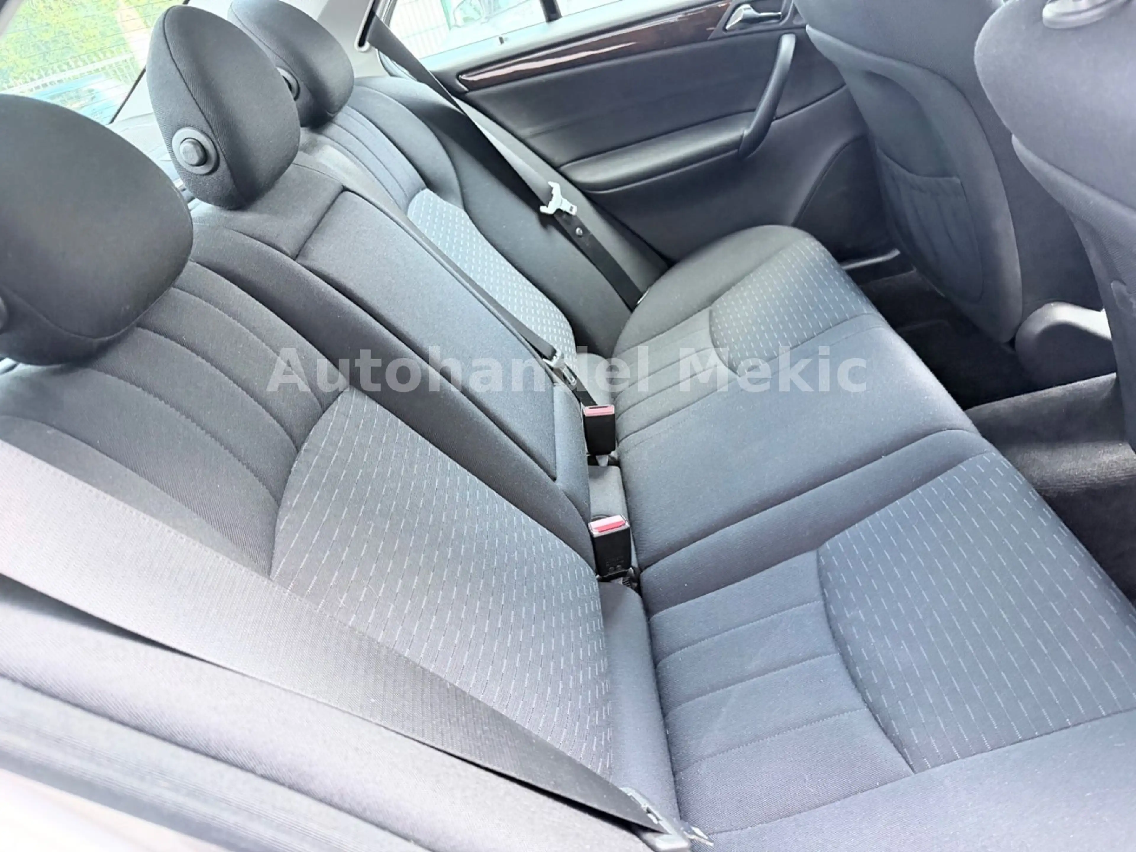 Mercedes-Benz C 200 C Limousine C 200 Kompressor-Automatik — photo 13