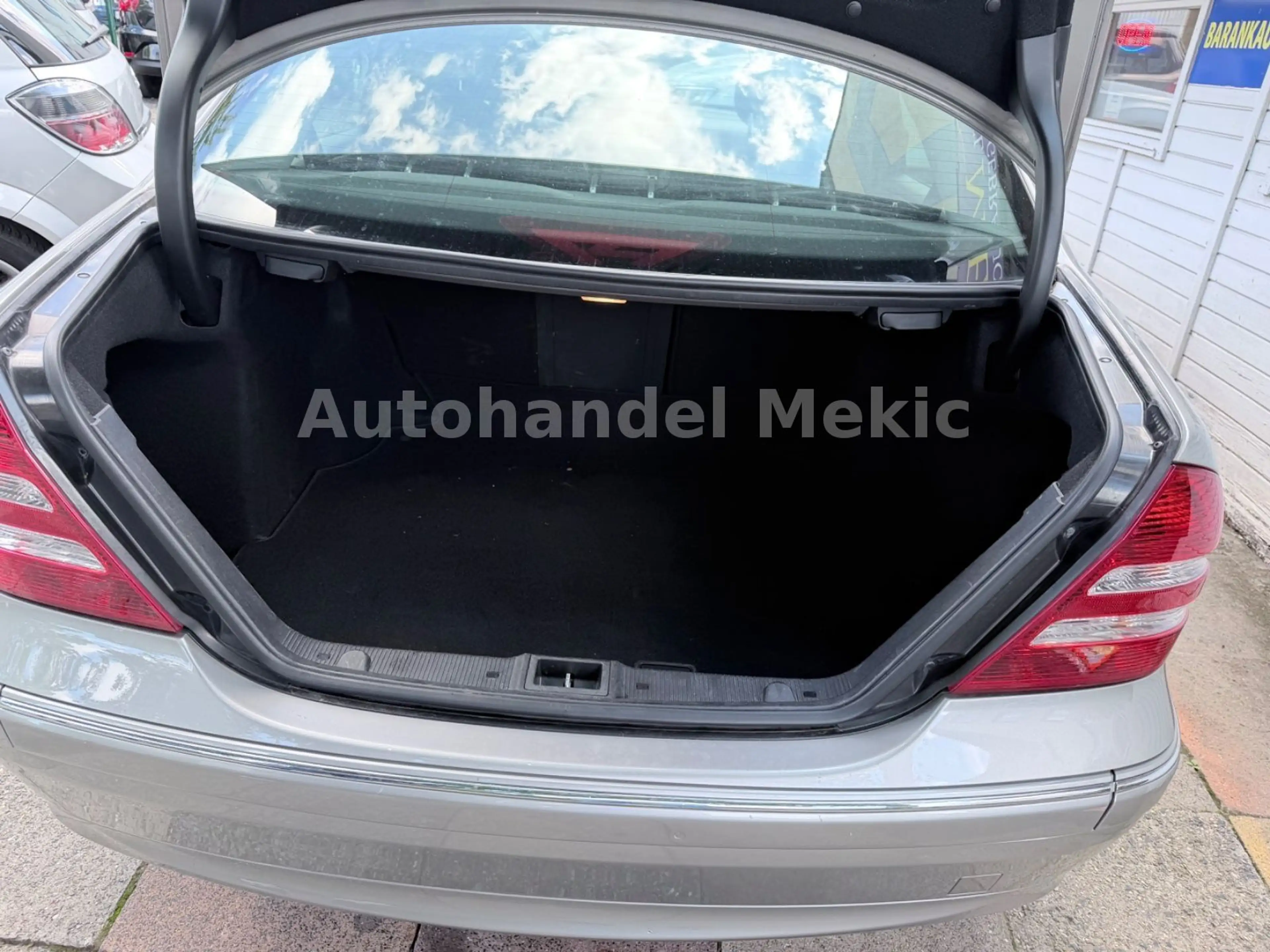 Mercedes-Benz C 200 C Limousine C 200 Kompressor-Automatik — photo 15