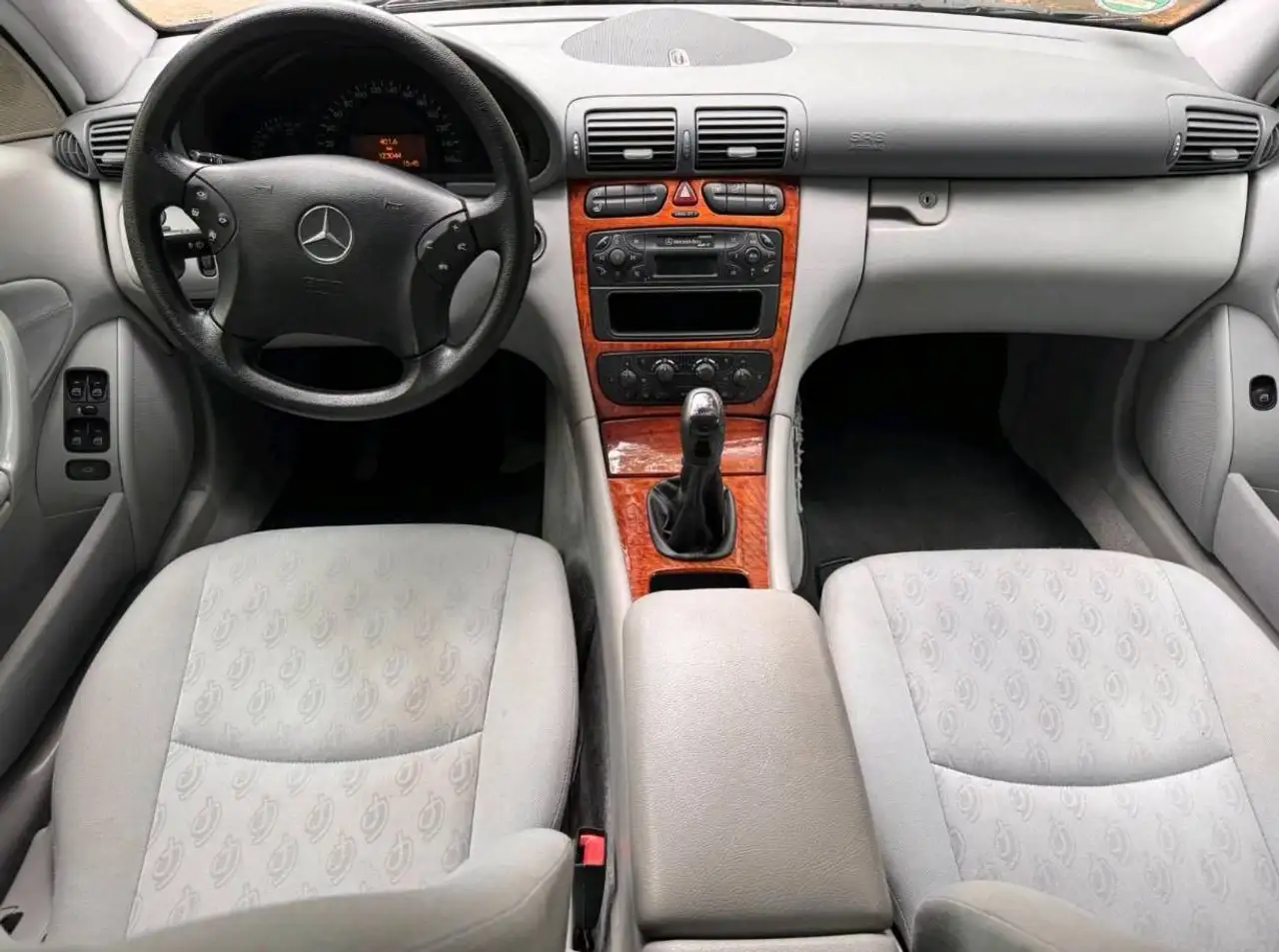 Mercedes-Benz C 200, foto 5
