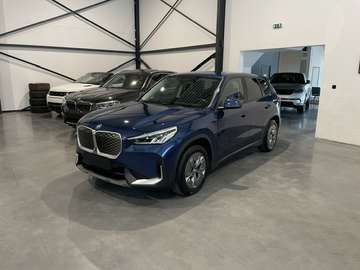 iX1 66.5 kWh xDrive30 met Garantie