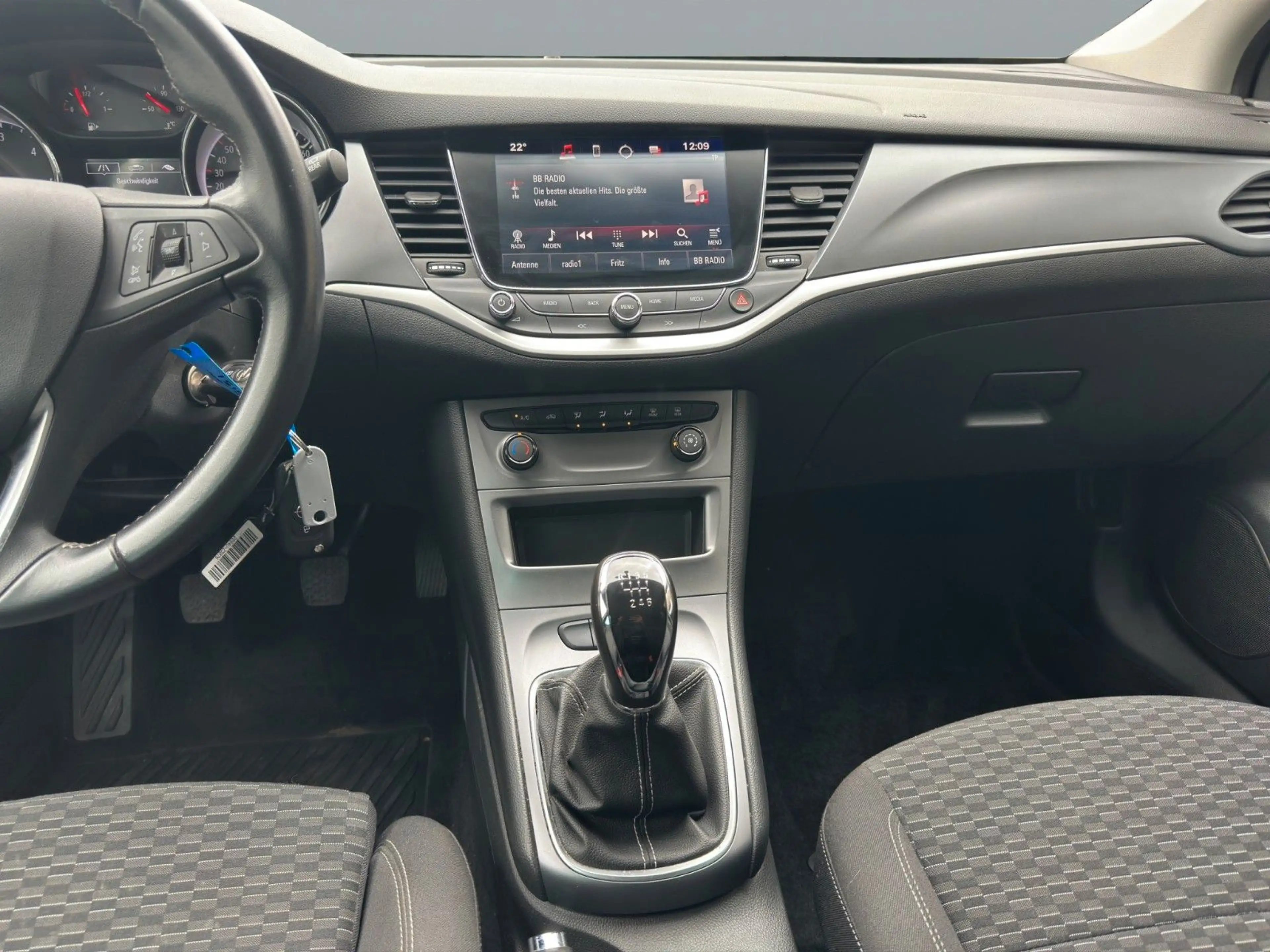 Opel Astra K ST "Premium Edition" Navi/1Hand/Garantie — photo 12