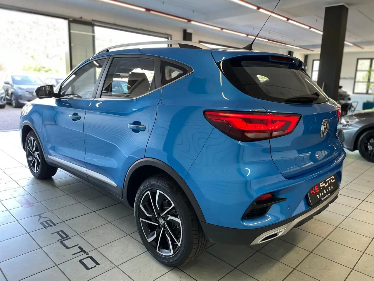 MG ZS ZS 1.0 Luxury Tetto Apribile 3