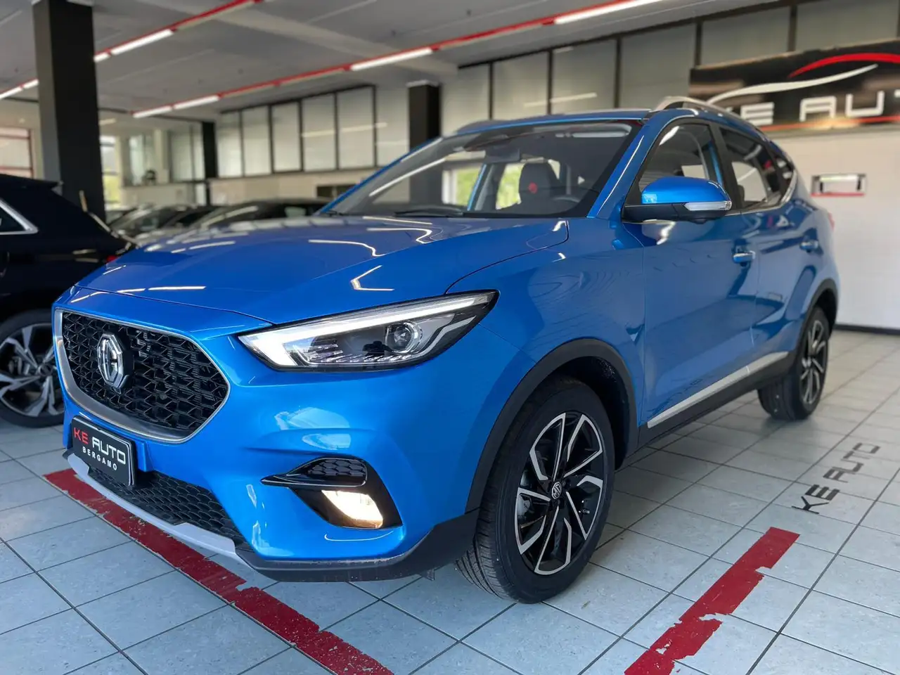 MG ZS ZS 1.0 Luxury Tetto Apribile 2