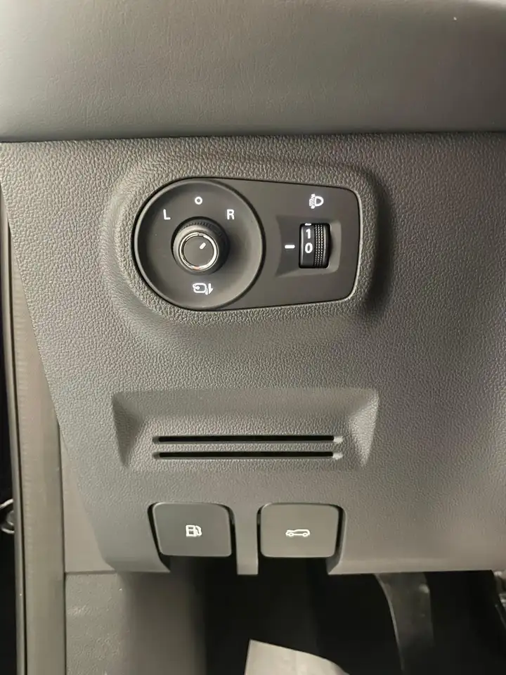 MG ZS ZS 1.0 Luxury Tetto Apribile 25
