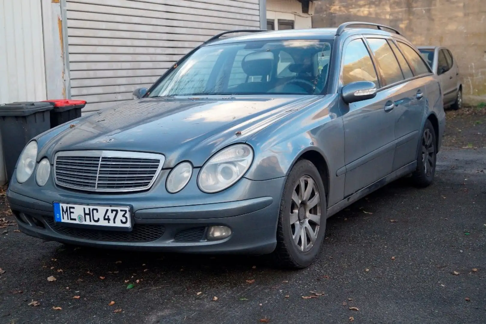 Mercedes-Benz E 220 T CDI E -Klasse T-Modell (BM 211) Grau - 2