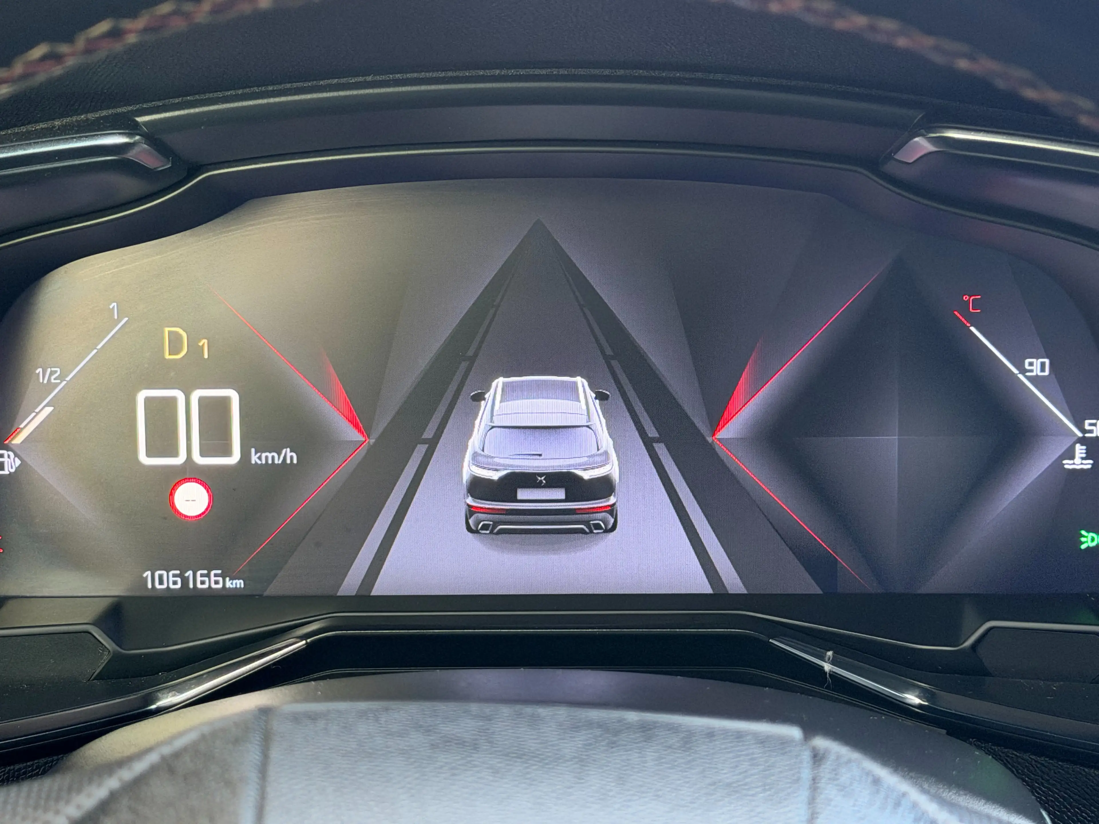 DS Automobiles DS 7 Crossback 2.0 HDi Performance Line // PANORAMIQUE — photo 5