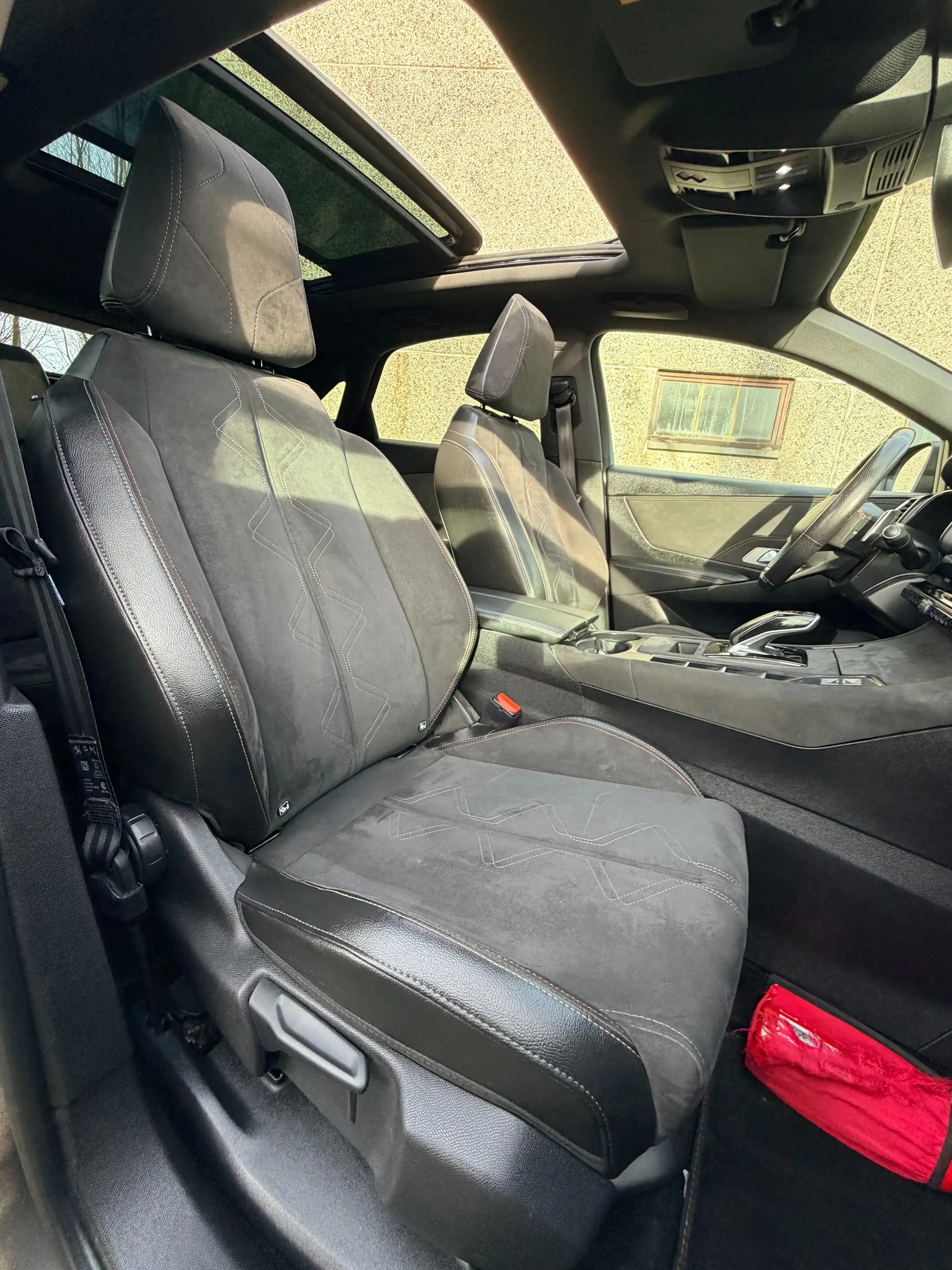 DS Automobiles DS 7 Crossback 2.0 HDi Performance Line // PANORAMIQUE — photo 10
