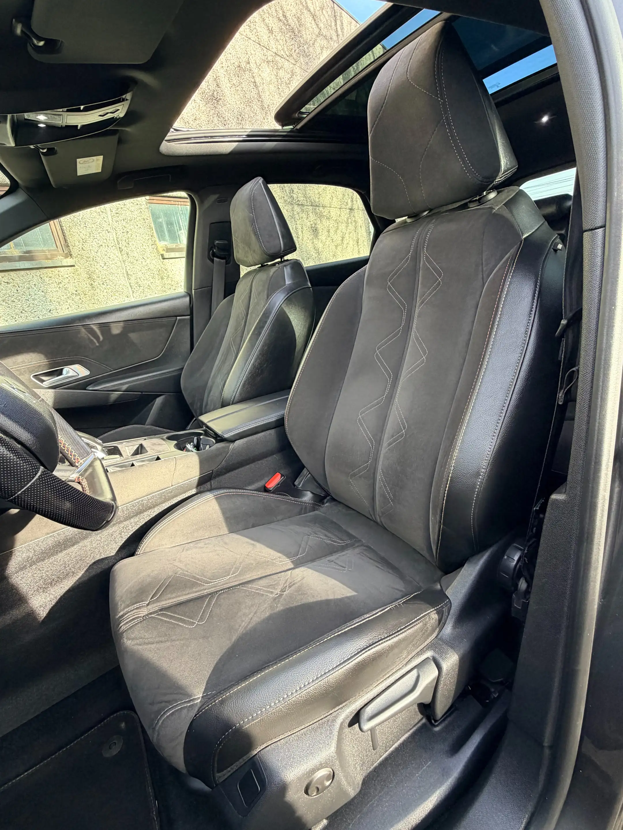 DS Automobiles DS 7 Crossback 2.0 HDi Performance Line // PANORAMIQUE — photo 7