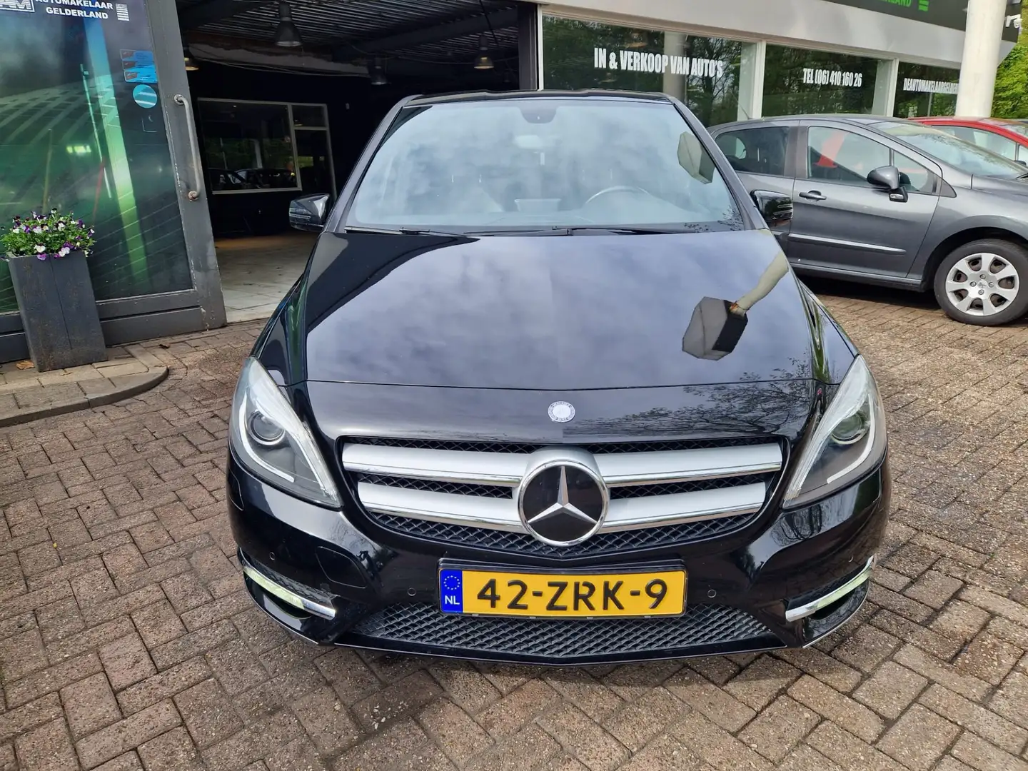 Mercedes-Benz B 200 Ambition 12 MND GARANTIE|NAVI|XENON|NW APK|LMV|156 Negro - 2