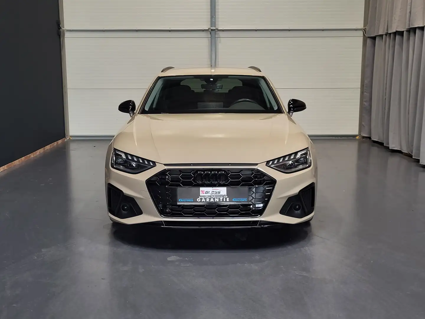 Audi A4 40 TDI S line *TOP Ausstattung* Beige - 2