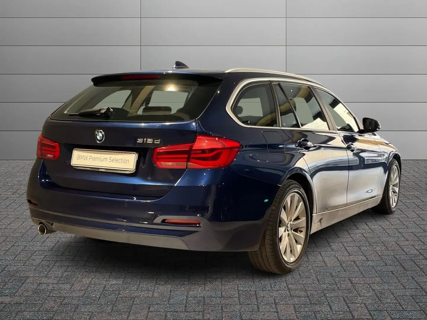 BMW - 318d Touring Business Advantage Blauw - 2