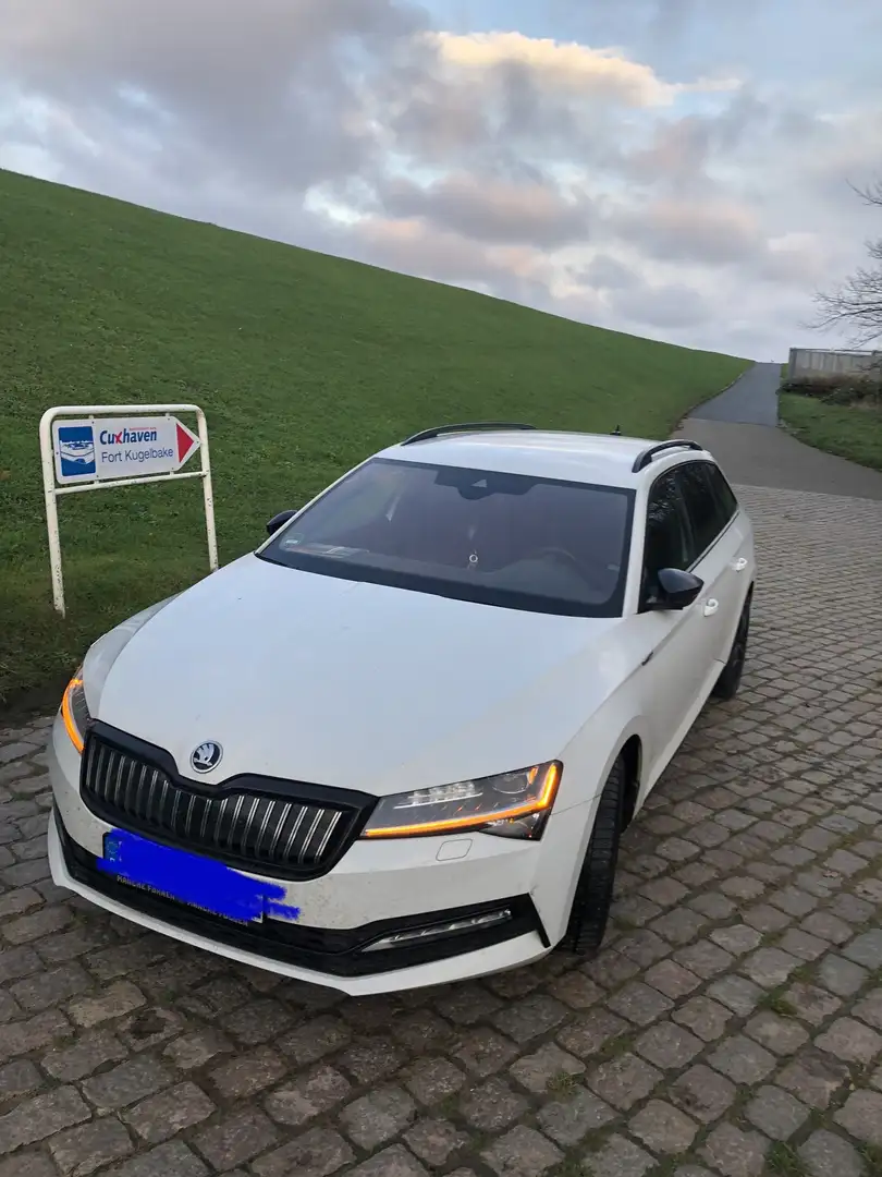 Skoda Superb Sportline iV Bianco - 1