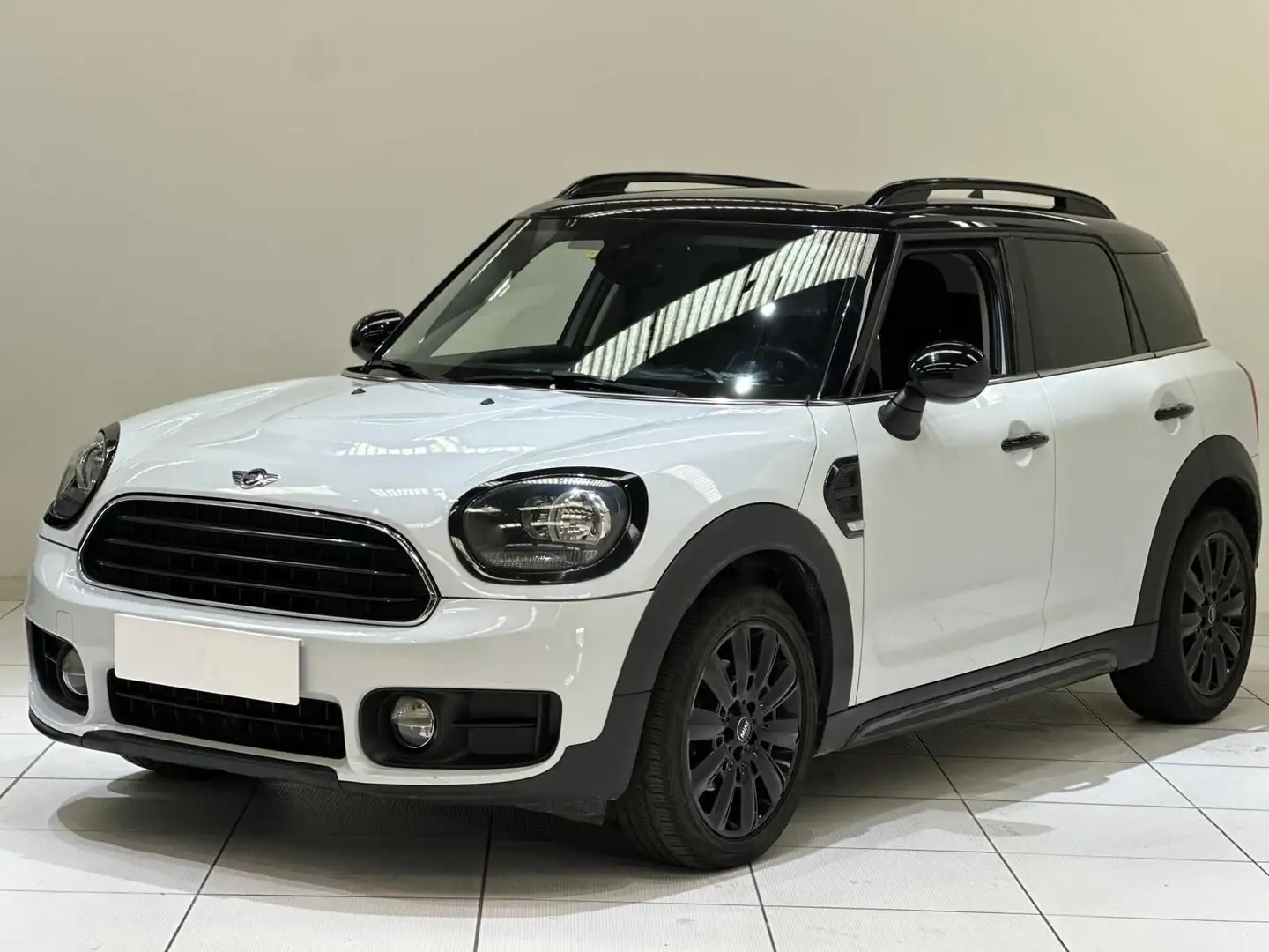 MINI Cooper D Countryman Mini 2.0 Cooper D Hype Countryman Bianco - 1