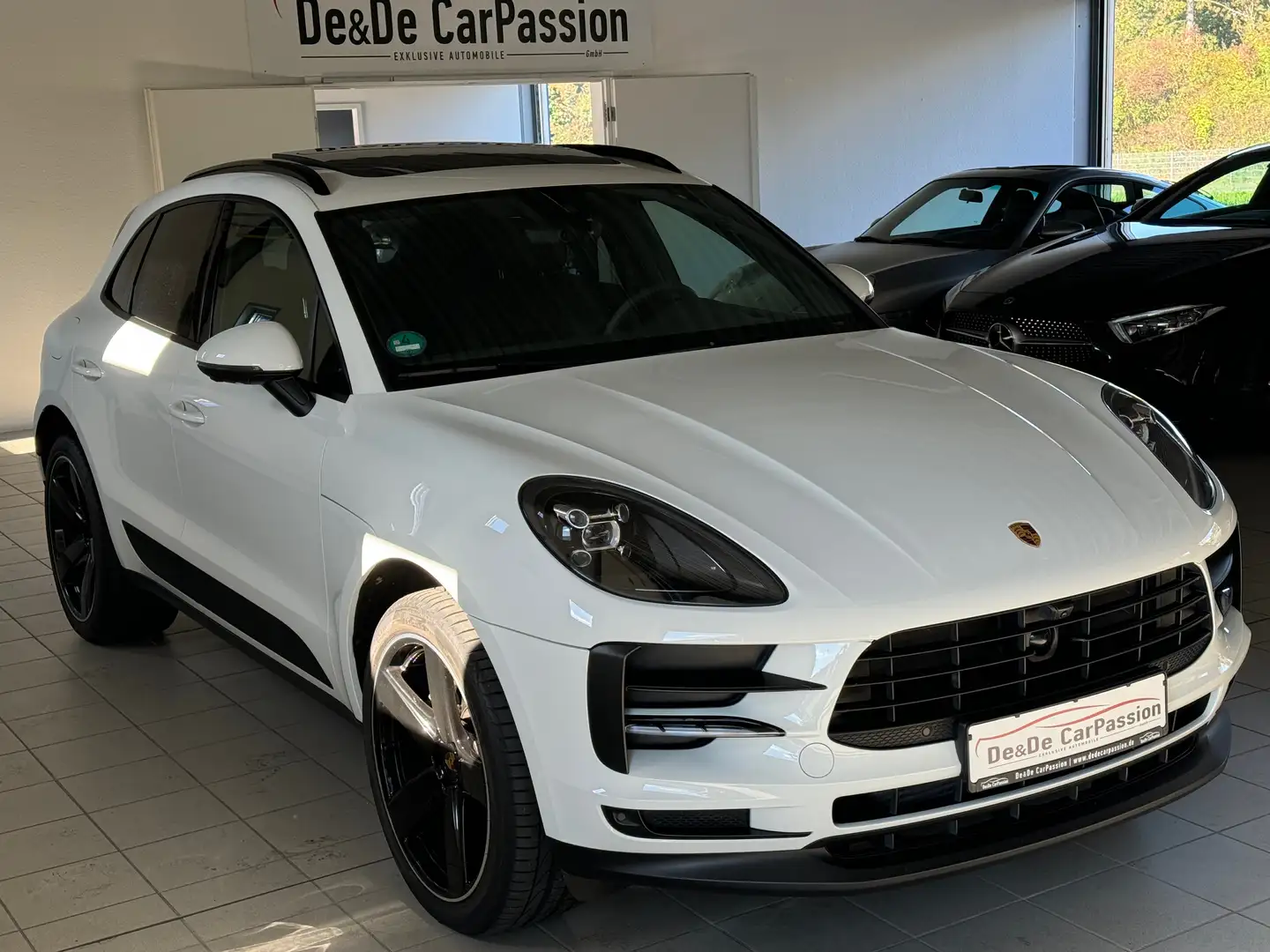 Porsche Macan Macan PDK*PANO+BOSE+Luftfederung*UFrei Deutschland Weiß - 2