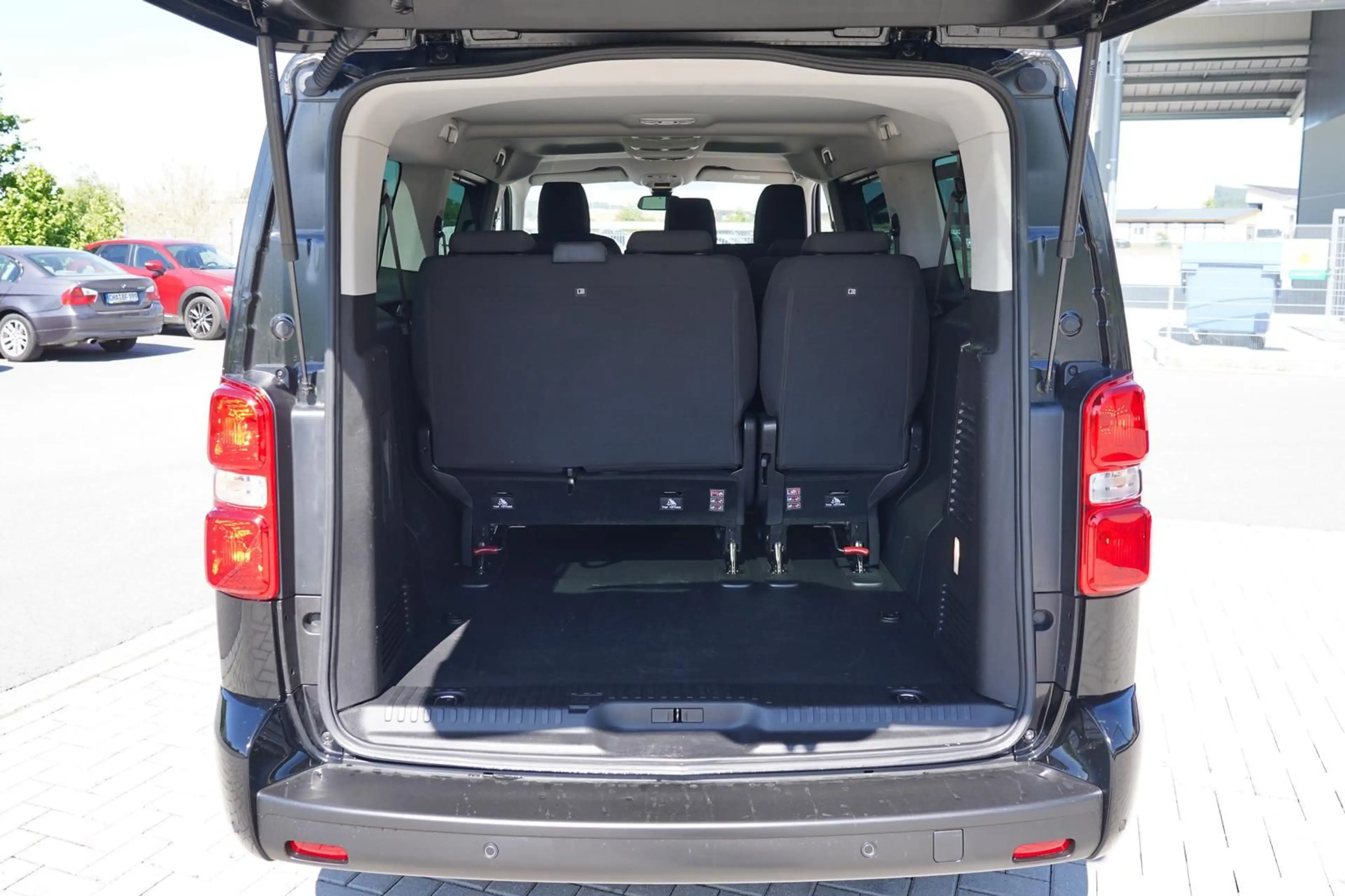Opel Zafira Life Edition XL 9 Sitze Navi — photo 12
