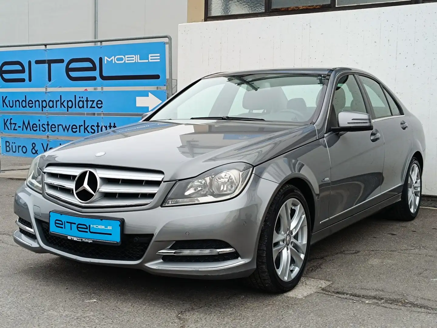 Mercedes-Benz C 200 Lim.  CDI BlueEfficiency Avantgarde Mopf Plateado - 1