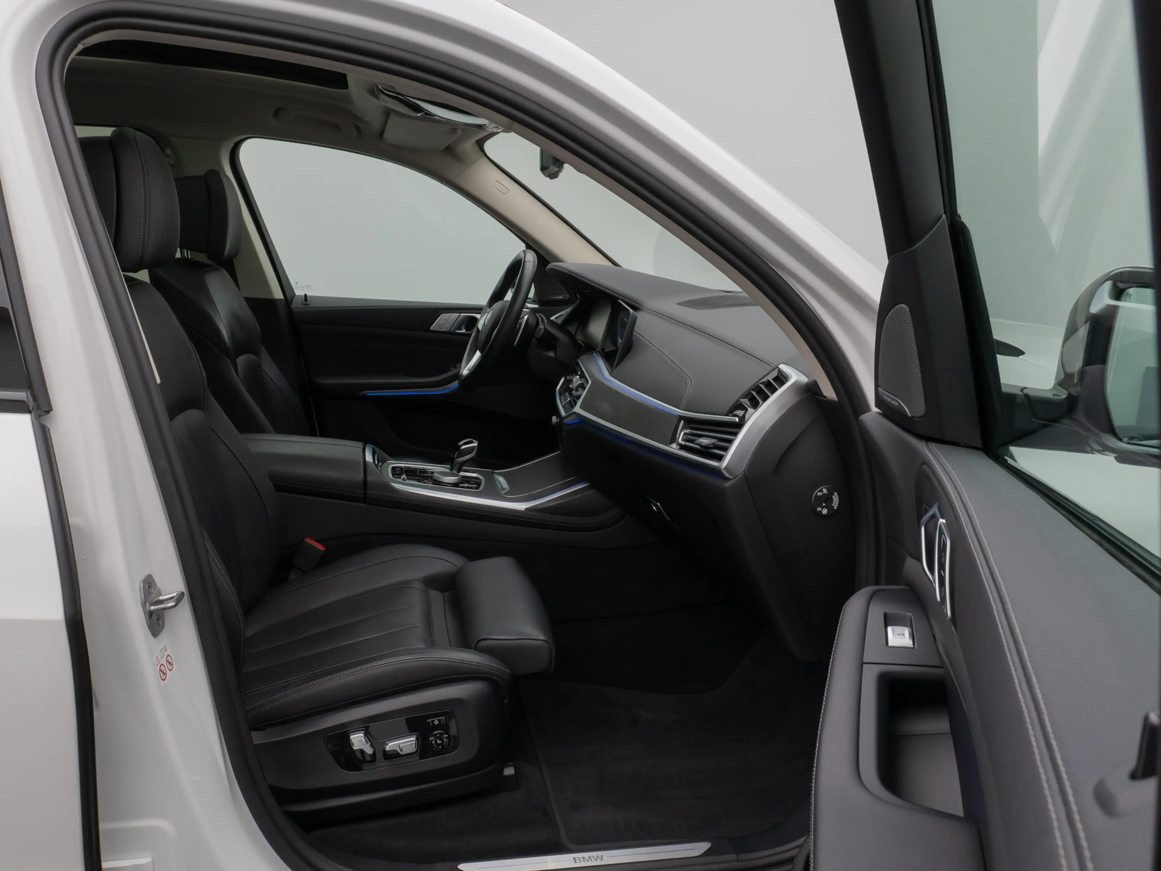 BMW X7 Panorama Kamera HUD DAB H K SoftCl AHK — photo 24