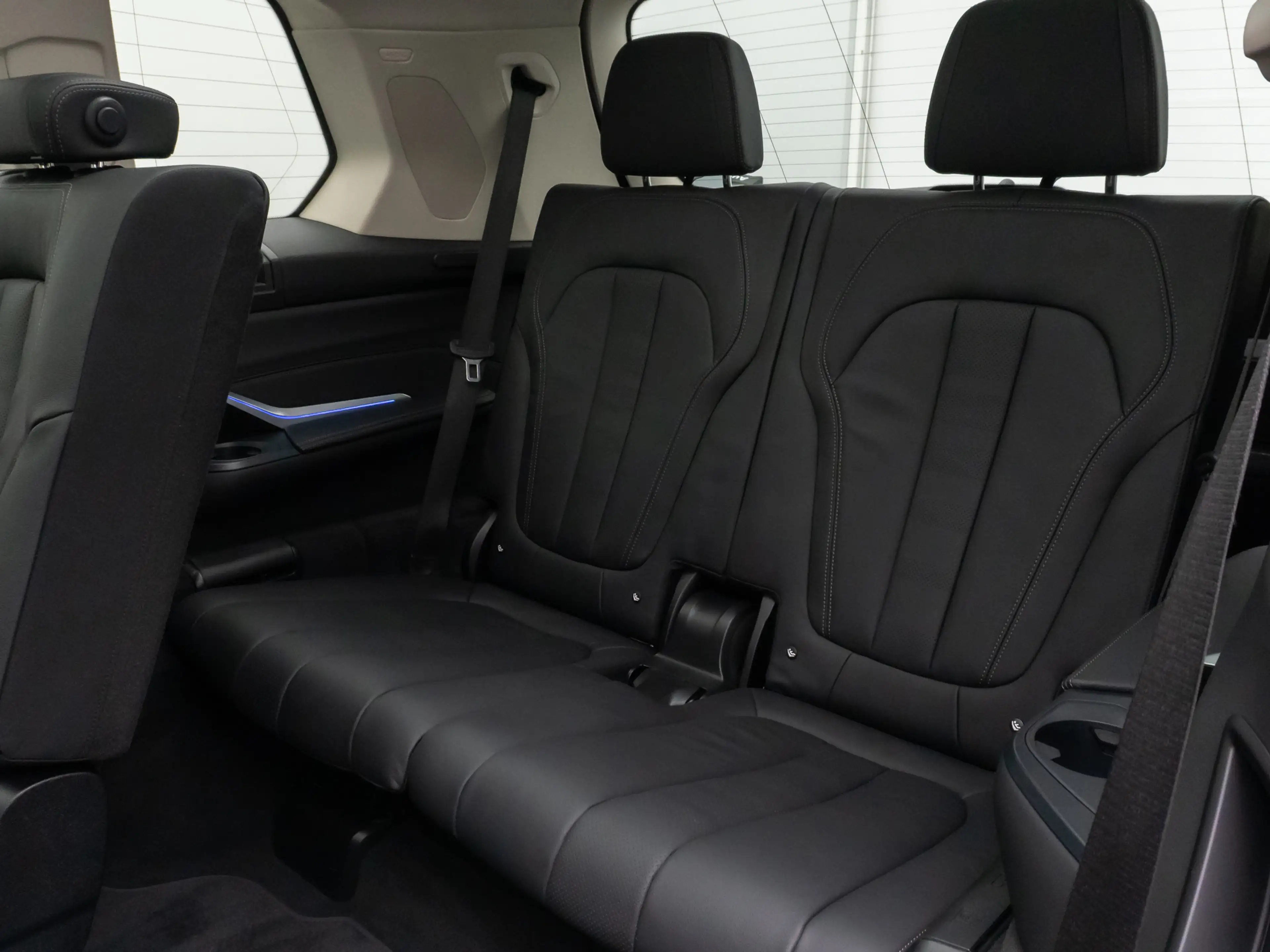 BMW X7 Panorama Kamera HUD DAB H K SoftCl AHK — photo 30
